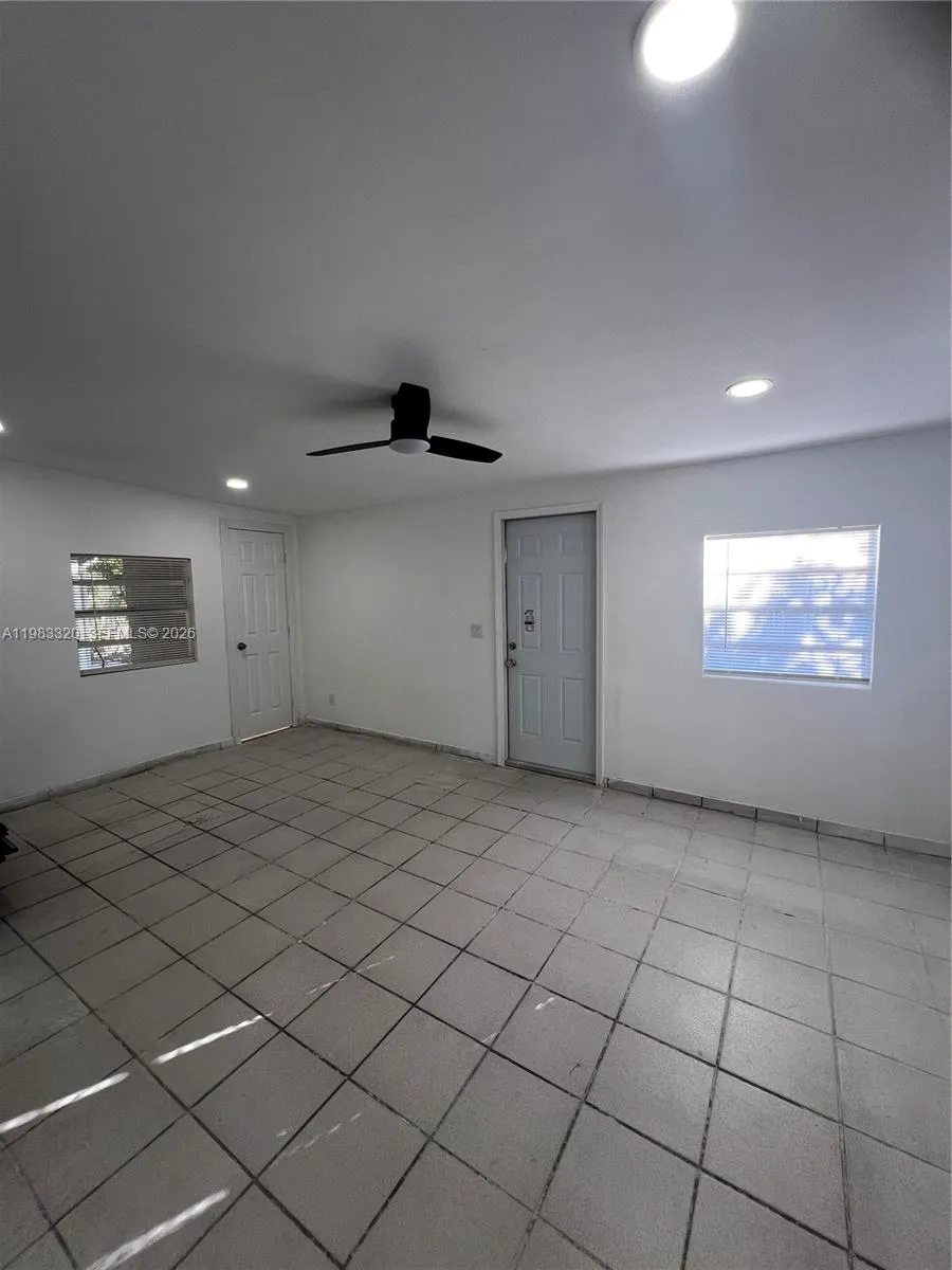 3820 Sw 16th St 0, Fort Lauderdale, Florida 33312, Fort Lauderdale, Florida 33312, 3 Bedrooms Bedrooms, ,2 BathroomsBathrooms,Residential Lease,For Rent,3820 Sw 16th St 0, Fort Lauderdale, Florida 33312,A11983320
