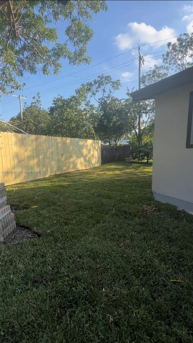 3820 Sw 16th St 0, Fort Lauderdale, Florida 33312, Fort Lauderdale, Florida 33312, 3 Bedrooms Bedrooms, ,2 BathroomsBathrooms,Residential Lease,For Rent,3820 Sw 16th St 0, Fort Lauderdale, Florida 33312,A11983320
