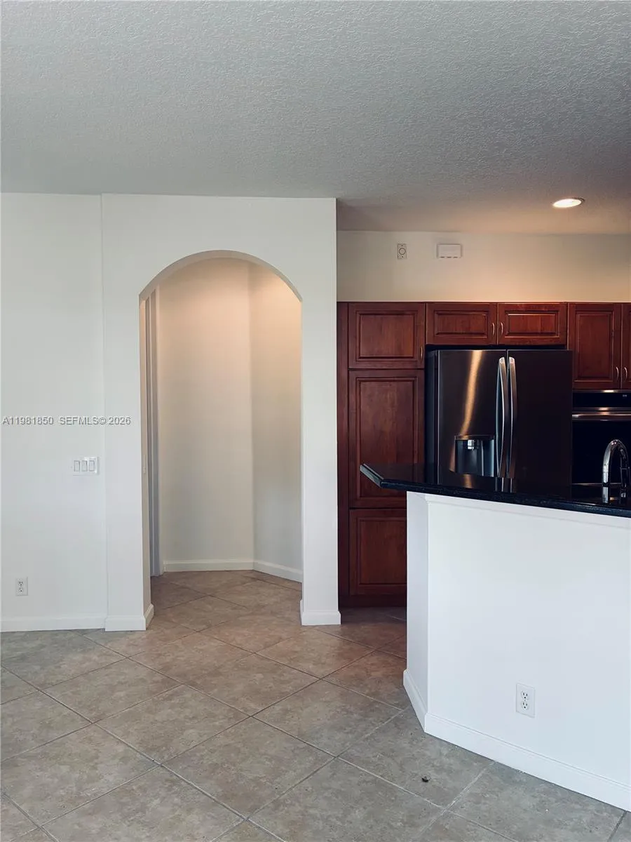 2757 Center Ct Dr 1-20, Weston, Florida 33332, Weston, Florida 33332, 3 Bedrooms Bedrooms, ,2 BathroomsBathrooms,Residential Lease,For Rent,2757 Center Ct Dr 1-20, Weston, Florida 33332,A11981850