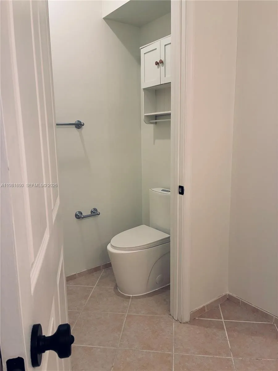 2757 Center Ct Dr 1-20, Weston, Florida 33332, Weston, Florida 33332, 3 Bedrooms Bedrooms, ,2 BathroomsBathrooms,Residential Lease,For Rent,2757 Center Ct Dr 1-20, Weston, Florida 33332,A11981850