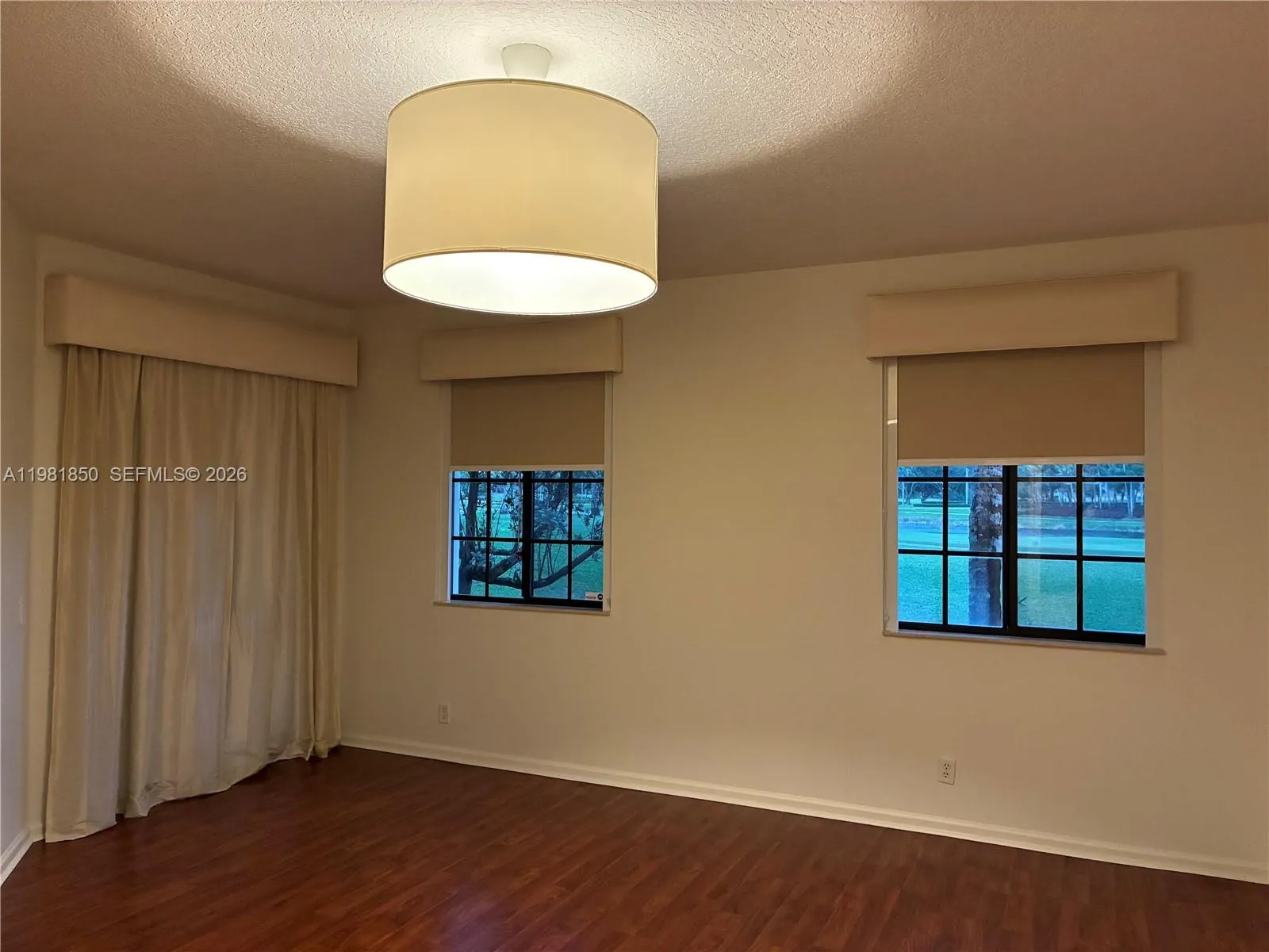 2757 Center Ct Dr 1-20, Weston, Florida 33332, Weston, Florida 33332, 3 Bedrooms Bedrooms, ,2 BathroomsBathrooms,Residential Lease,For Rent,2757 Center Ct Dr 1-20, Weston, Florida 33332,A11981850