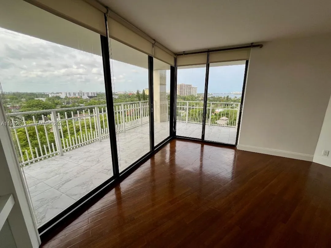 1000 Quayside Ter 1009, Miami, Florida 33138, Miami, Florida 33138, 2 Bedrooms Bedrooms, ,2 BathroomsBathrooms,Residential Lease,For Rent,1000 Quayside Ter 1009, Miami, Florida 33138,A11982875