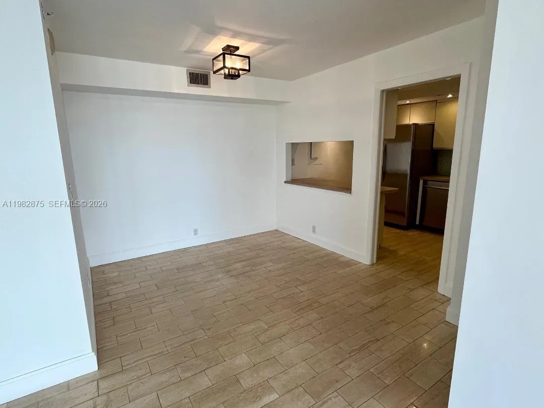 1000 Quayside Ter 1009, Miami, Florida 33138, Miami, Florida 33138, 2 Bedrooms Bedrooms, ,2 BathroomsBathrooms,Residential Lease,For Rent,1000 Quayside Ter 1009, Miami, Florida 33138,A11982875