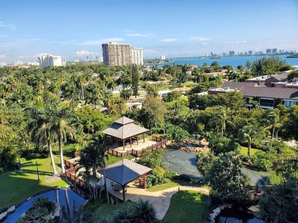 1000 Quayside Ter 1009, Miami, Florida 33138, Miami, Florida 33138, 2 Bedrooms Bedrooms, ,2 BathroomsBathrooms,Residential Lease,For Rent,1000 Quayside Ter 1009, Miami, Florida 33138,A11982875