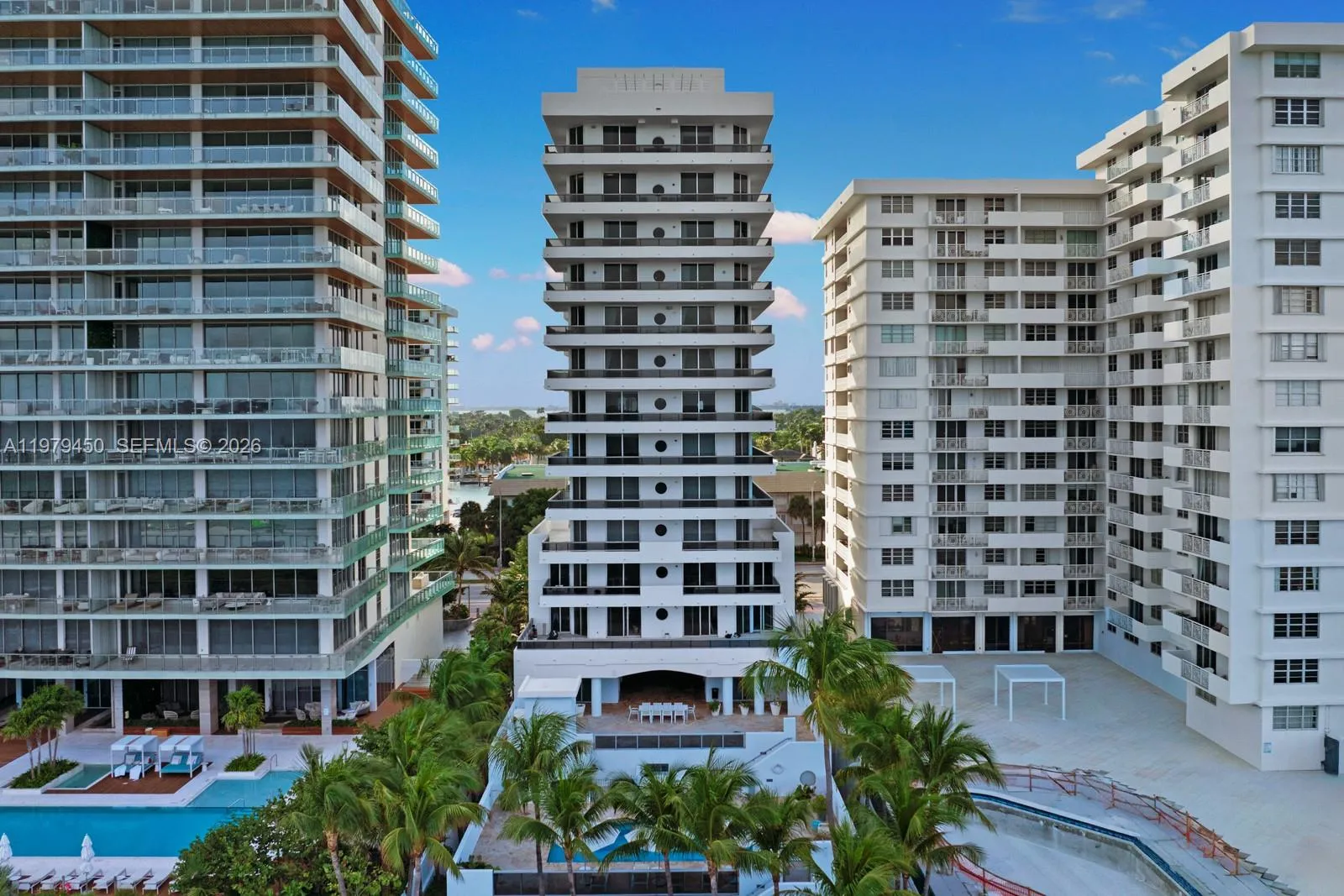 5801 Collins Ave 1200, Miami Beach, Florida 33140, Miami Beach, Florida 33140, 5 Bedrooms Bedrooms, ,6 BathroomsBathrooms,Residential,For Sale,5801 Collins Ave 1200, Miami Beach, Florida 33140,A11979450