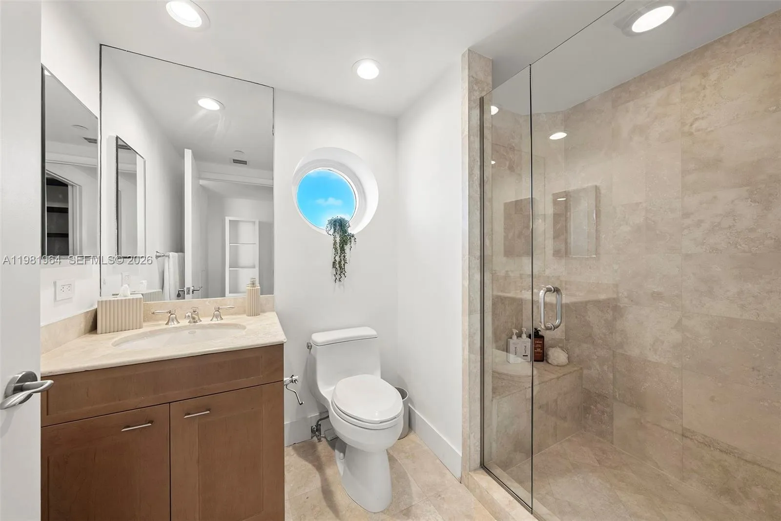 6000 Island Blvd 1208, Aventura, Florida 33160, Aventura, Florida 33160, 4 Bedrooms Bedrooms, ,4 BathroomsBathrooms,Residential,For Sale,6000 Island Blvd 1208, Aventura, Florida 33160,A11981964