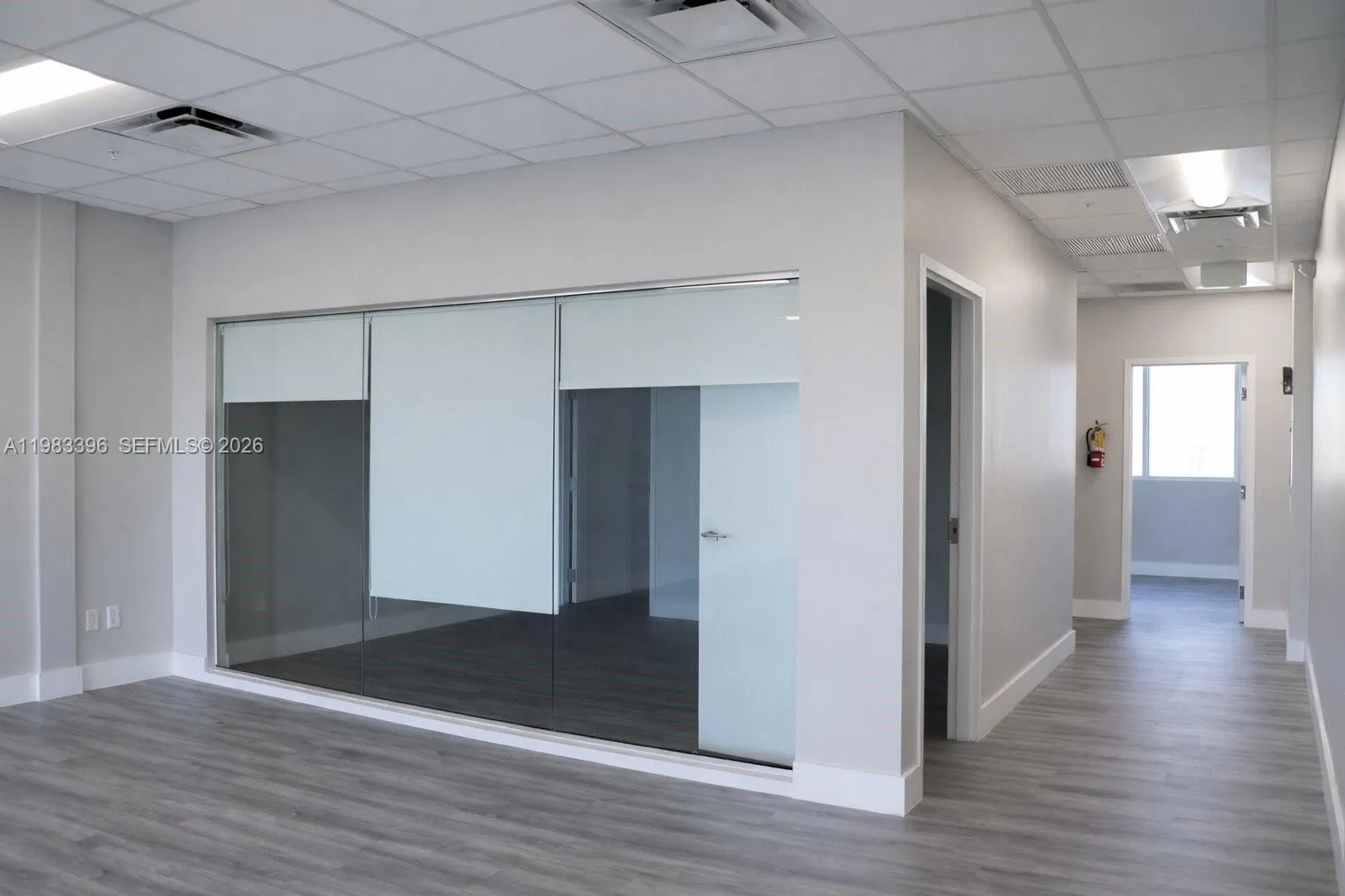 10887 Nw 17th St 203, Sweetwater, Florida 33172, Sweetwater, Florida 33172, ,Commercial Lease,For Rent,10887 Nw 17th St 203, Sweetwater, Florida 33172,A11983396