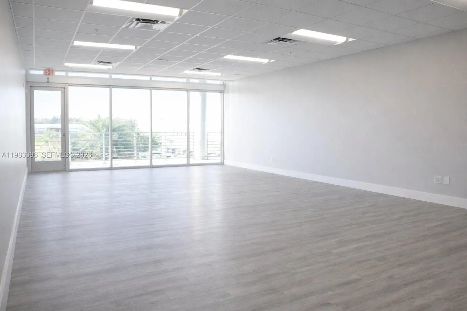 10887 Nw 17th St 203, Sweetwater, Florida 33172, Sweetwater, Florida 33172, ,Commercial Lease,For Rent,10887 Nw 17th St 203, Sweetwater, Florida 33172,A11983396