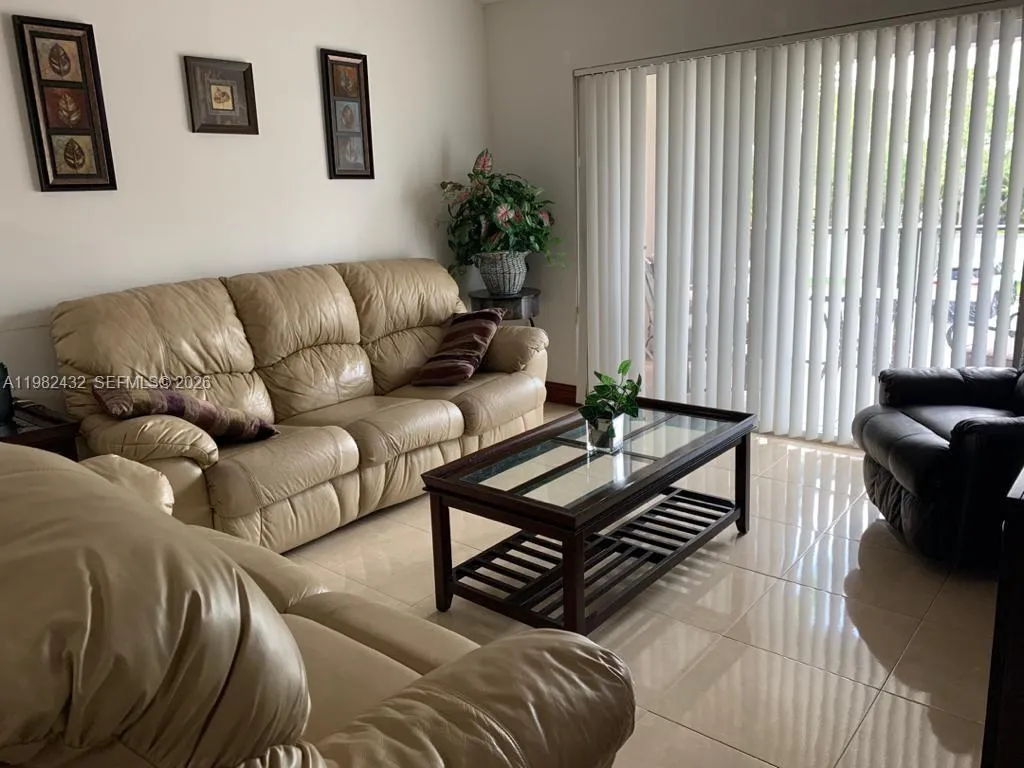 Doral, Florida 33178, 2 Bedrooms Bedrooms, ,2 BathroomsBathrooms,Residential Lease,For Rent,A11982432