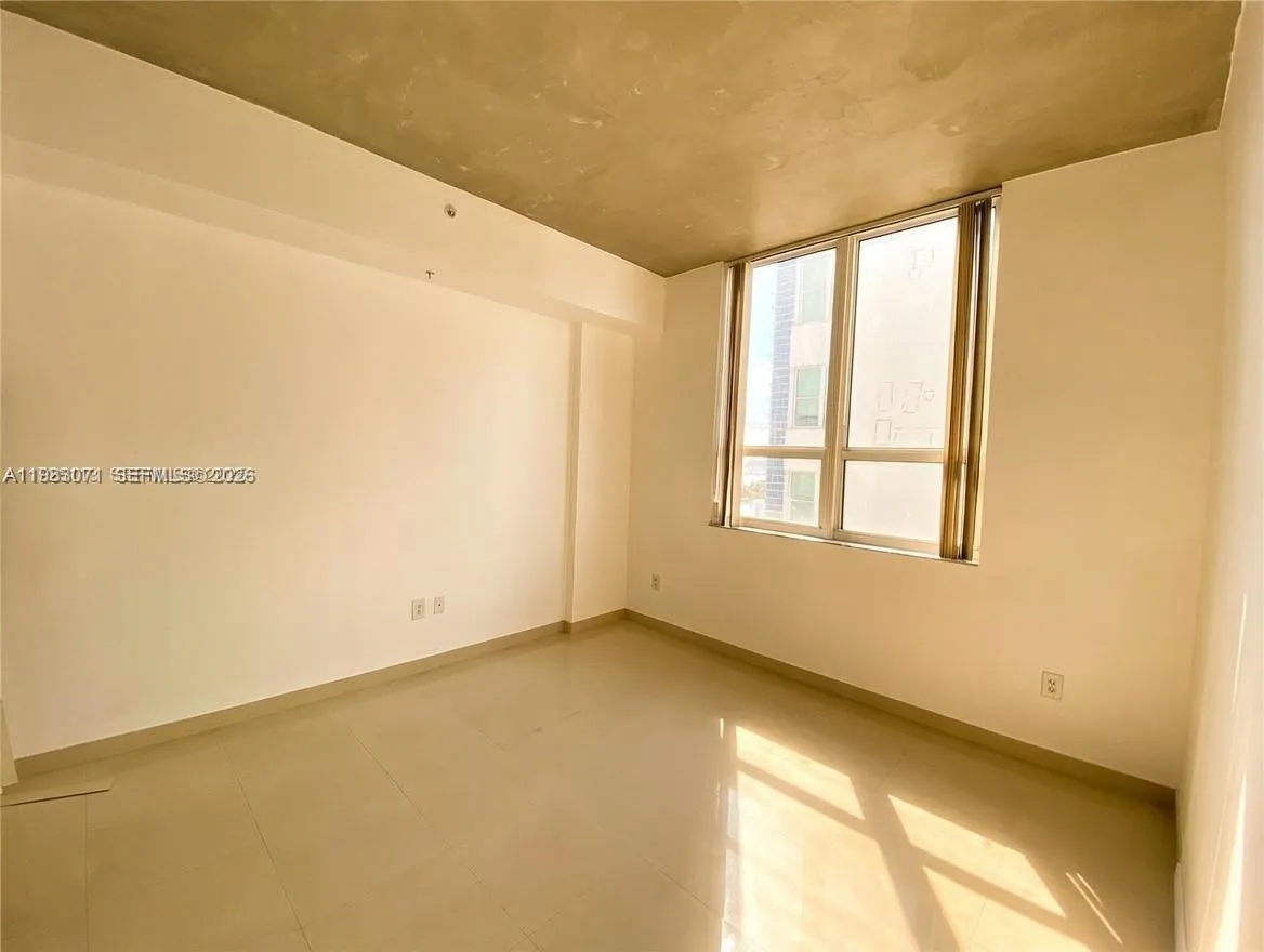 2275 Biscayne Blvd 1008, Miami, Florida 33137, Miami, Florida 33137, 1 Bedroom Bedrooms, ,1 BathroomBathrooms,Residential Lease,For Rent,2275 Biscayne Blvd 1008, Miami, Florida 33137,A11983071