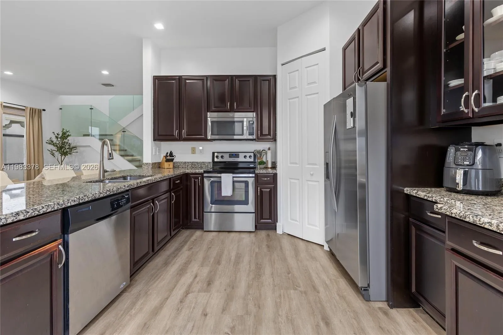 9094 Sw 36th St, Miramar, Florida 33025, Miramar, Florida 33025, 3 Bedrooms Bedrooms, ,2 BathroomsBathrooms,Residential,For Sale,9094 Sw 36th St, Miramar, Florida 33025,A11983378