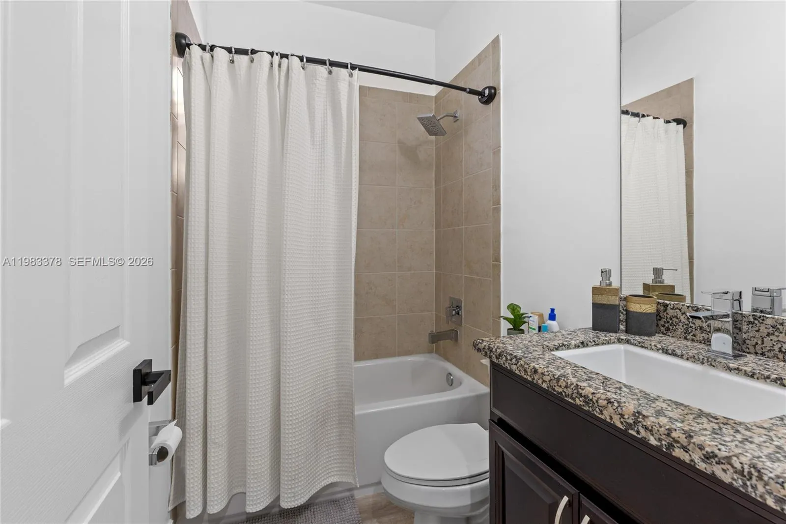 9094 Sw 36th St, Miramar, Florida 33025, Miramar, Florida 33025, 3 Bedrooms Bedrooms, ,2 BathroomsBathrooms,Residential,For Sale,9094 Sw 36th St, Miramar, Florida 33025,A11983378