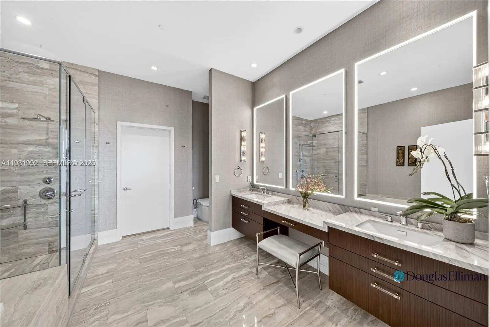 2900 Ne 7th Ave 4904, Miami, Florida 33137, Miami, Florida 33137, 5 Bedrooms Bedrooms, ,5 BathroomsBathrooms,Residential,For Sale,2900 Ne 7th Ave 4904, Miami, Florida 33137,A11981992