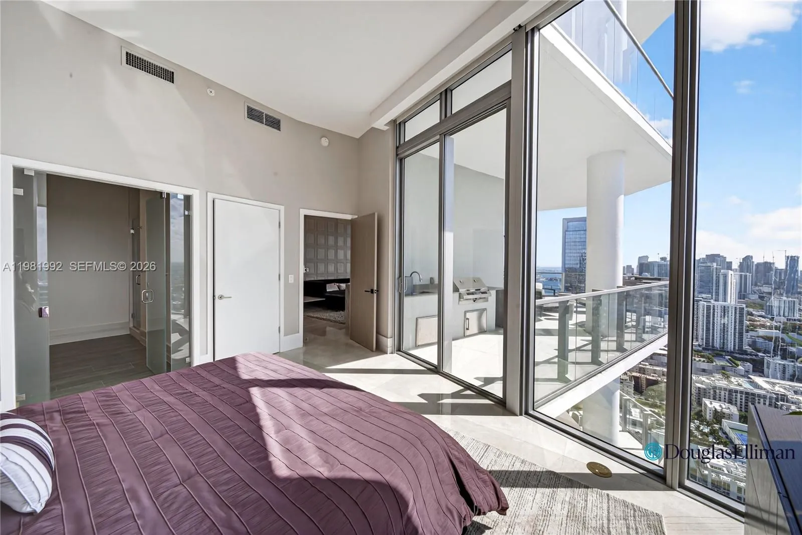 2900 Ne 7th Ave 4904, Miami, Florida 33137, Miami, Florida 33137, 5 Bedrooms Bedrooms, ,5 BathroomsBathrooms,Residential,For Sale,2900 Ne 7th Ave 4904, Miami, Florida 33137,A11981992