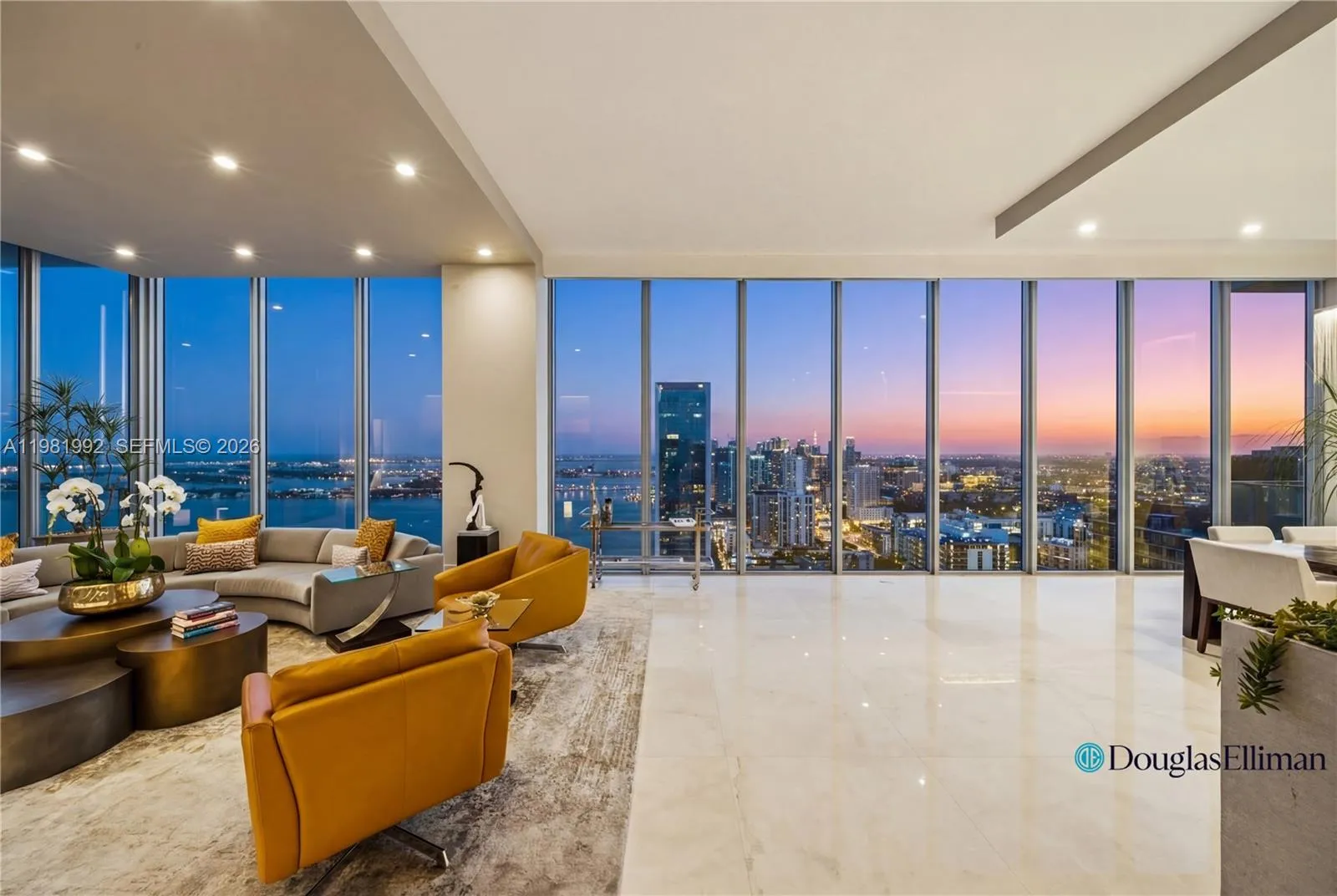 2900 Ne 7th Ave 4904, Miami, Florida 33137, Miami, Florida 33137, 5 Bedrooms Bedrooms, ,5 BathroomsBathrooms,Residential,For Sale,2900 Ne 7th Ave 4904, Miami, Florida 33137,A11981992
