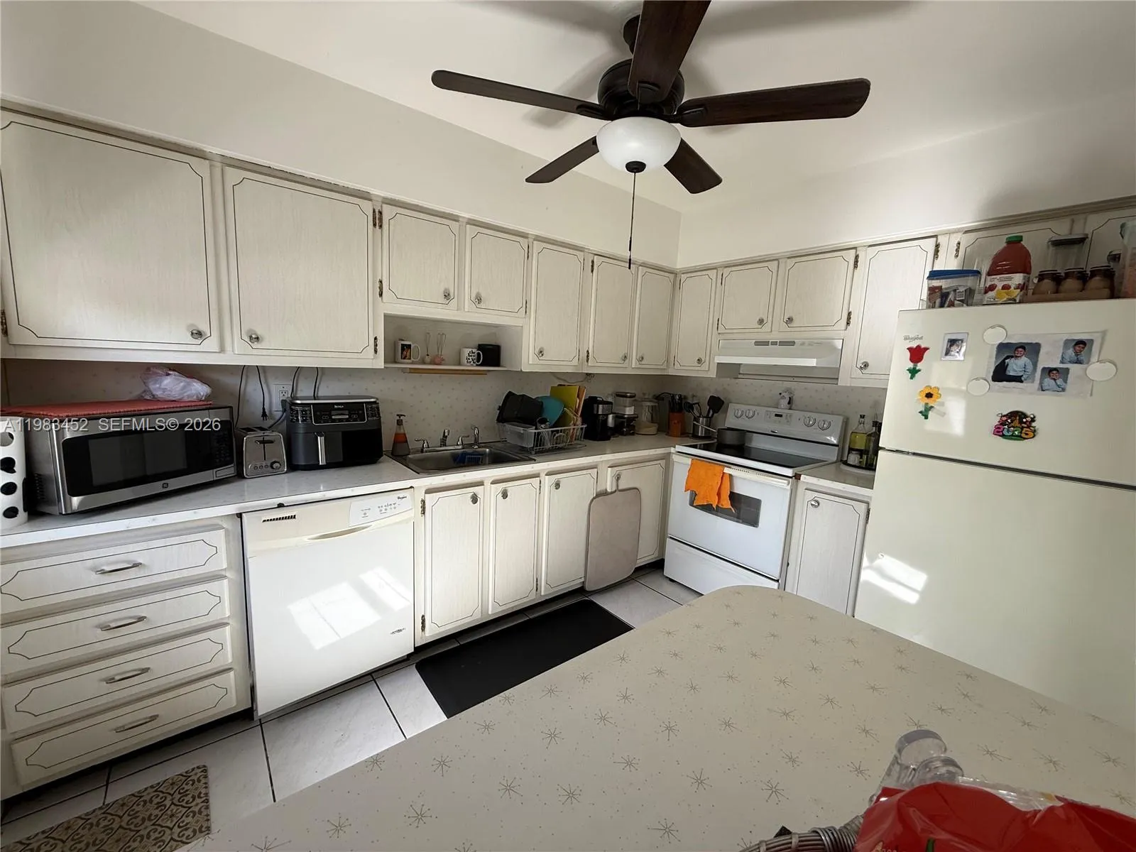 705 Ne 92nd St 2, Miami Shores, Florida 33138, Miami Shores, Florida 33138, 3 Bedrooms Bedrooms, ,2 BathroomsBathrooms,Residential Lease,For Rent,705 Ne 92nd St 2, Miami Shores, Florida 33138,A11983452