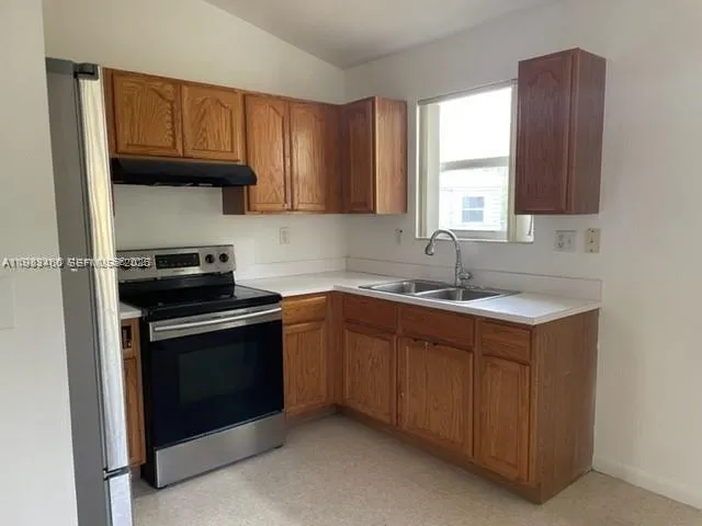 24344 Sw 130th Pl, Homestead, Florida 33032, Homestead, Florida 33032, 3 Bedrooms Bedrooms, ,2 BathroomsBathrooms,Residential Lease,For Rent,24344 Sw 130th Pl, Homestead, Florida 33032,A11983460