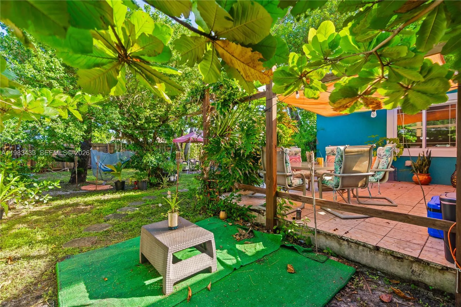 2447 Wilson St, Hollywood, Florida 33020, Hollywood, Florida 33020, 3 Bedrooms Bedrooms, ,2 BathroomsBathrooms,Residential Lease,For Rent,2447 Wilson St, Hollywood, Florida 33020,A11983433