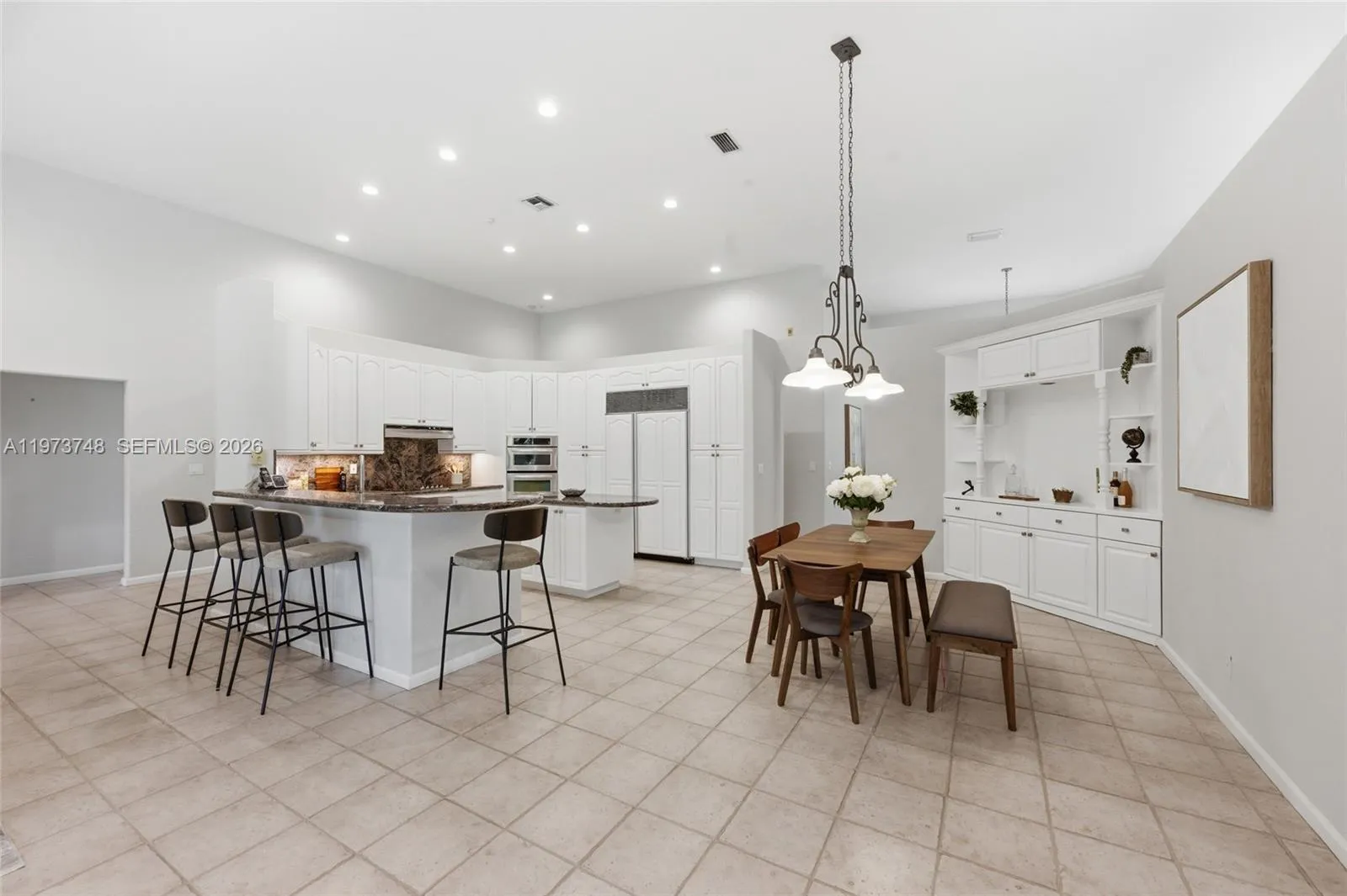 158 Dockside Cir, Weston, Florida 33327, Weston, Florida 33327, 5 Bedrooms Bedrooms, ,4 BathroomsBathrooms,Residential,For Sale,158 Dockside Cir, Weston, Florida 33327,A11973748