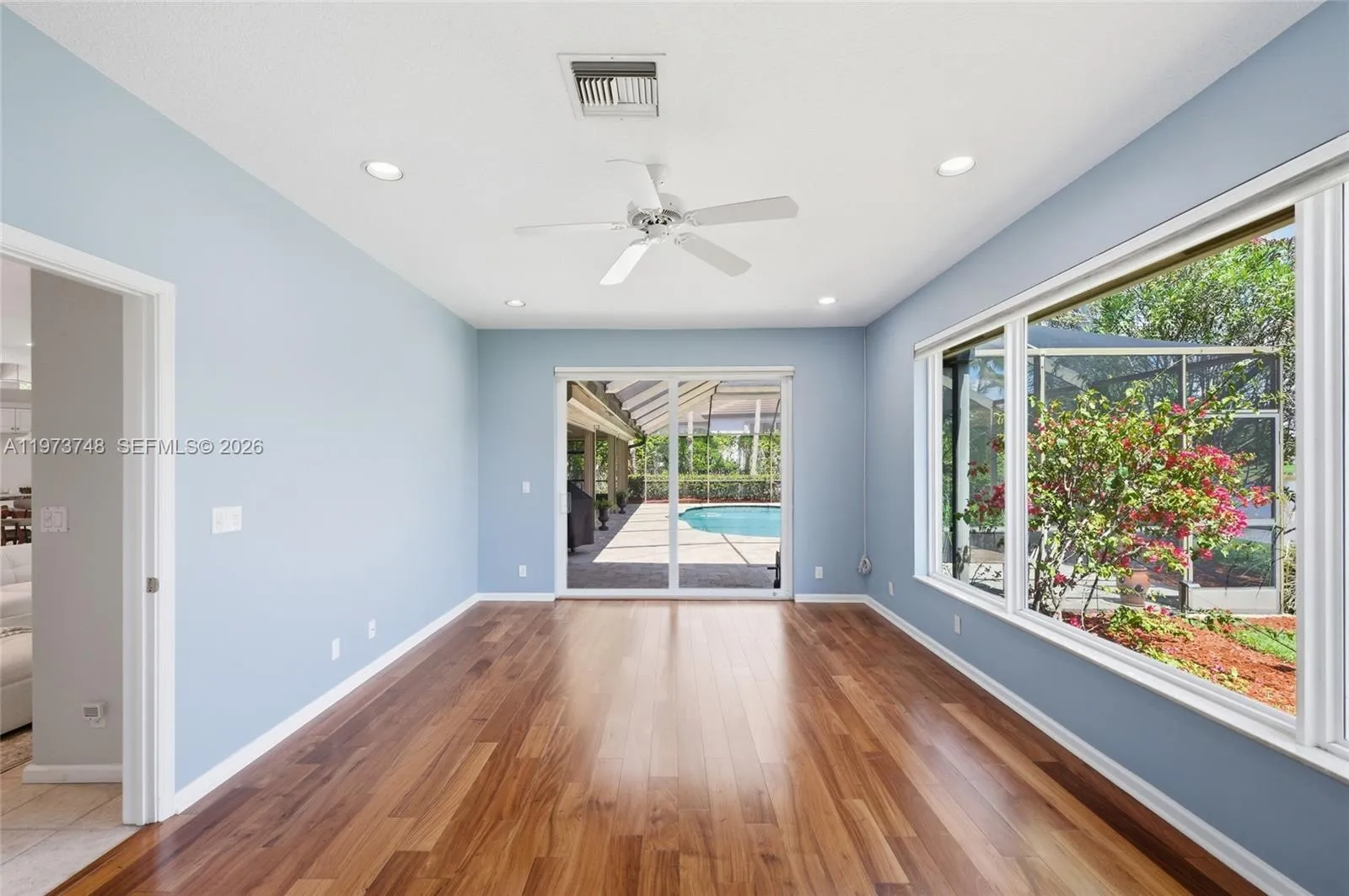 158 Dockside Cir, Weston, Florida 33327, Weston, Florida 33327, 5 Bedrooms Bedrooms, ,4 BathroomsBathrooms,Residential,For Sale,158 Dockside Cir, Weston, Florida 33327,A11973748
