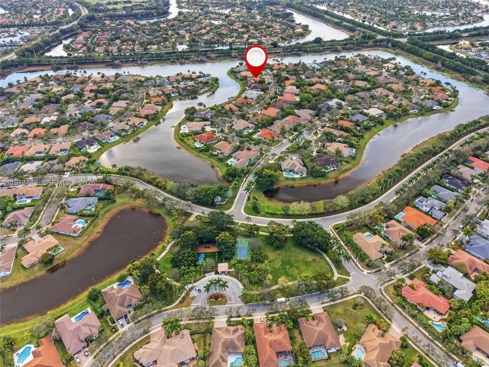 158 Dockside Cir, Weston, Florida 33327, Weston, Florida 33327, 5 Bedrooms Bedrooms, ,4 BathroomsBathrooms,Residential,For Sale,158 Dockside Cir, Weston, Florida 33327,A11973748