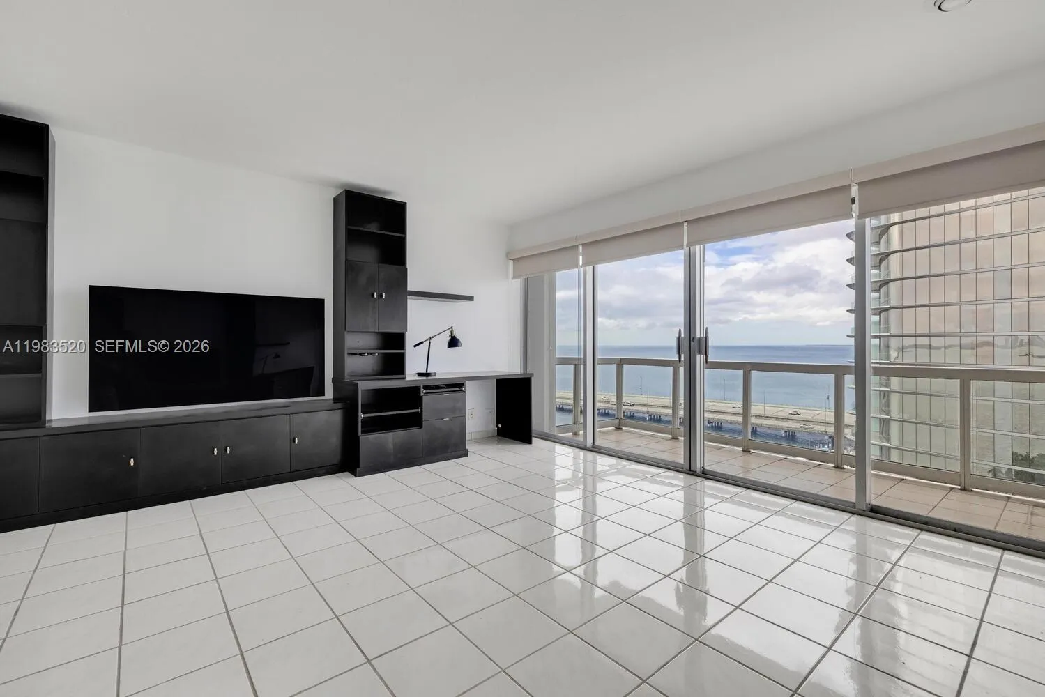 2451 Brickell Ave 12c, Miami, Florida 33129, Miami, Florida 33129, 1 Bedroom Bedrooms, ,1 BathroomBathrooms,Residential,For Sale,2451 Brickell Ave 12c, Miami, Florida 33129,A11983520