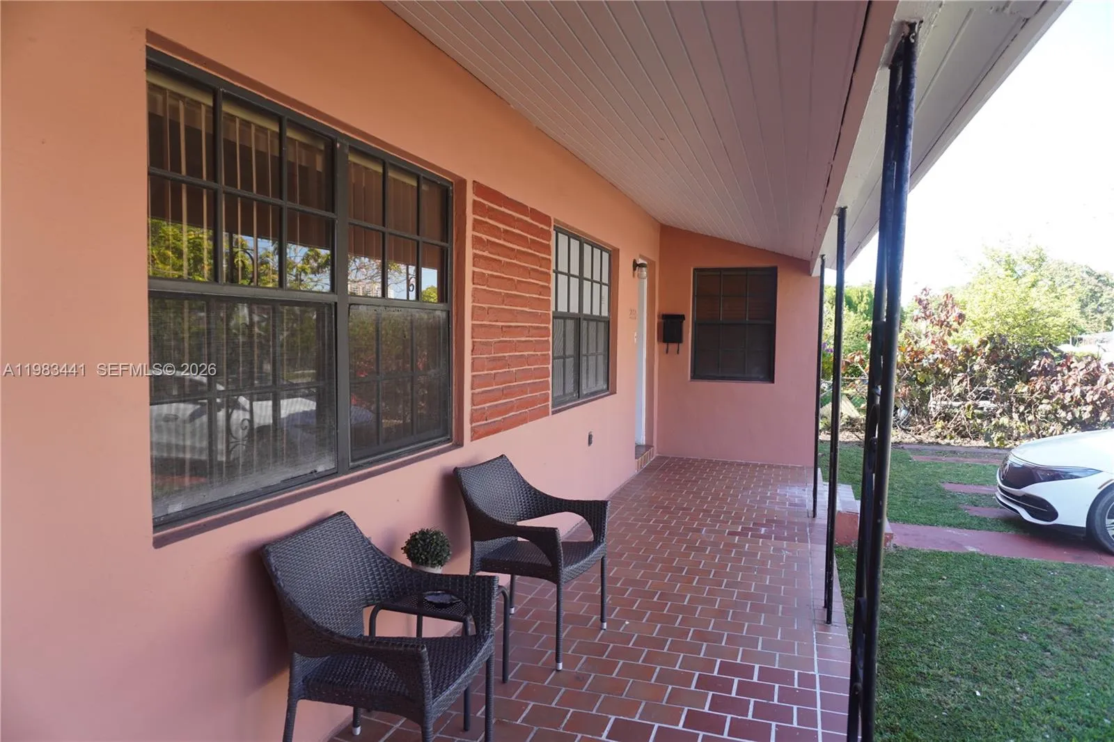 2660 Sw 36th Ave, Miami, Florida 33133, Miami, Florida 33133, ,Residential Income,For Sale,2660 Sw 36th Ave, Miami, Florida 33133,A11983441