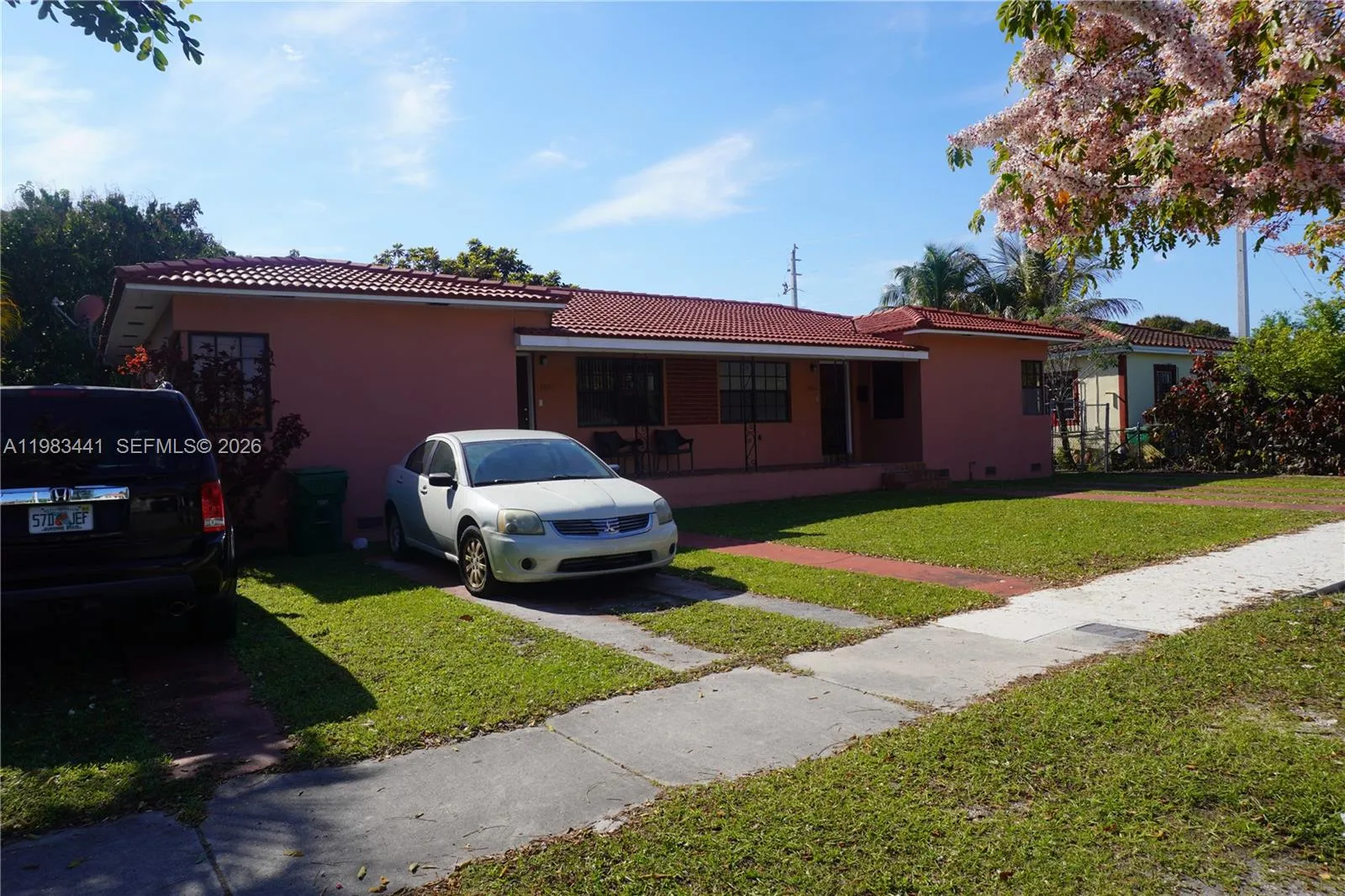 2660 Sw 36th Ave, Miami, Florida 33133, Miami, Florida 33133, ,Residential Income,For Sale,2660 Sw 36th Ave, Miami, Florida 33133,A11983441
