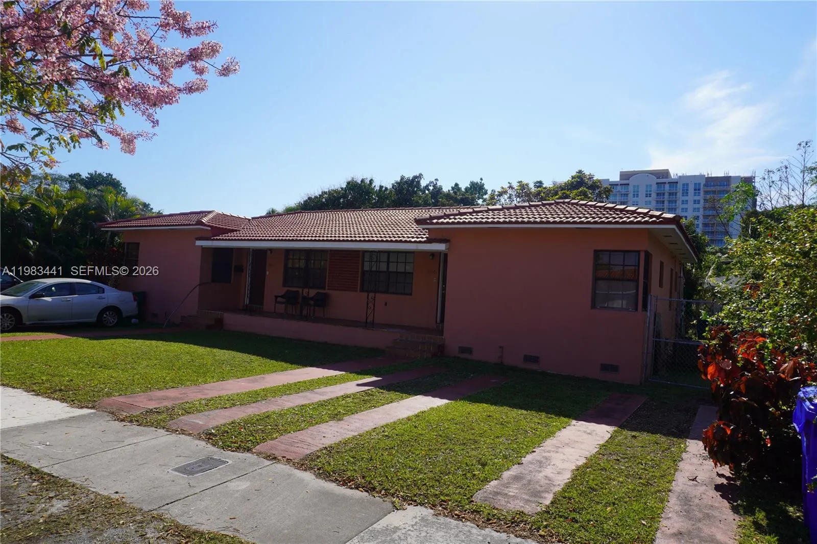 2660 Sw 36th Ave, Miami, Florida 33133, Miami, Florida 33133, ,Residential Income,For Sale,2660 Sw 36th Ave, Miami, Florida 33133,A11983441