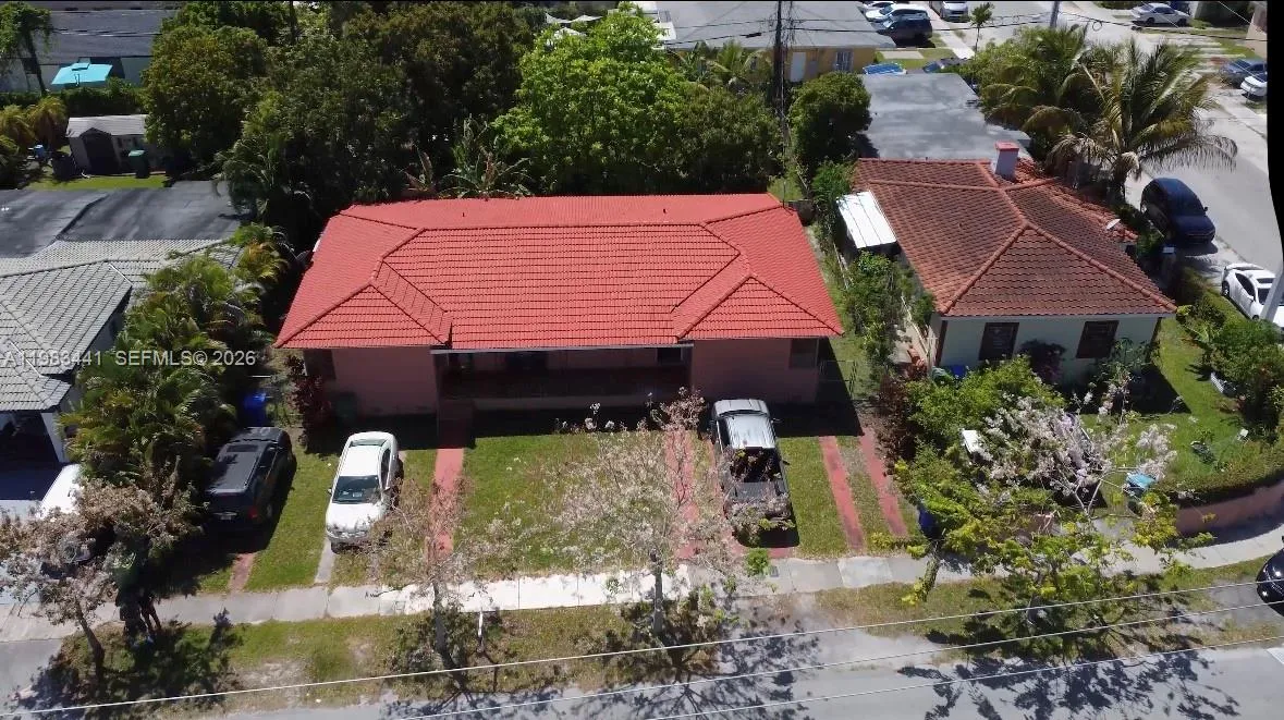 2660 Sw 36th Ave, Miami, Florida 33133, Miami, Florida 33133, ,Residential Income,For Sale,2660 Sw 36th Ave, Miami, Florida 33133,A11983441