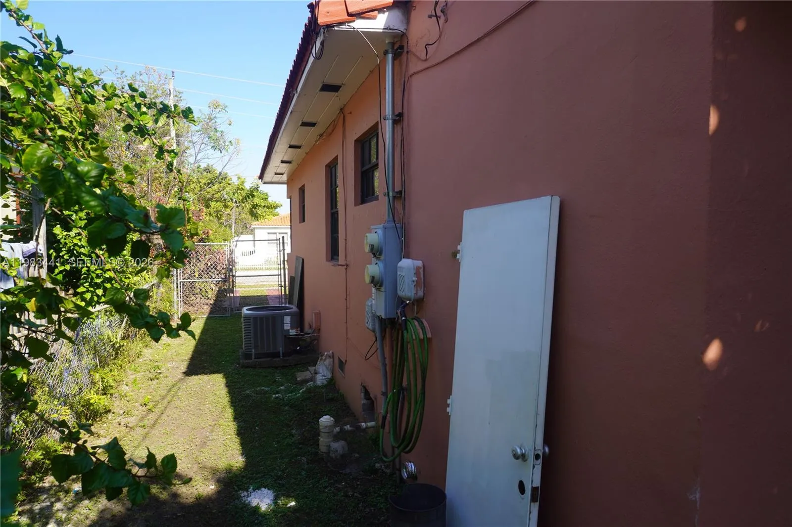 2660 Sw 36th Ave, Miami, Florida 33133, Miami, Florida 33133, ,Residential Income,For Sale,2660 Sw 36th Ave, Miami, Florida 33133,A11983441