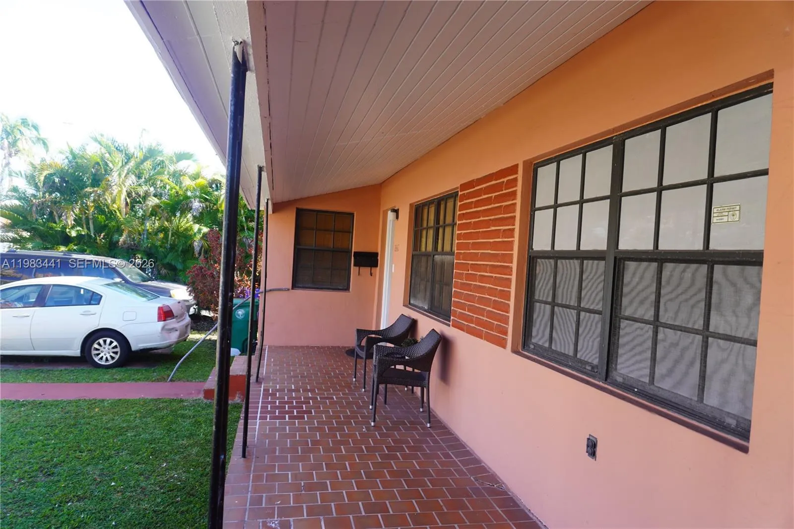 2660 Sw 36th Ave, Miami, Florida 33133, Miami, Florida 33133, ,Residential Income,For Sale,2660 Sw 36th Ave, Miami, Florida 33133,A11983441