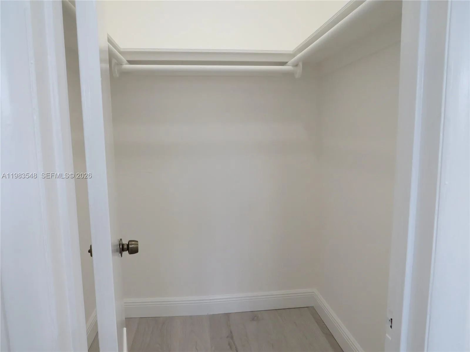 9165 Fontainebleau Blvd 4, Miami, Florida 33172, Miami, Florida 33172, 2 Bedrooms Bedrooms, ,2 BathroomsBathrooms,Residential Lease,For Rent,9165 Fontainebleau Blvd 4, Miami, Florida 33172,A11983548