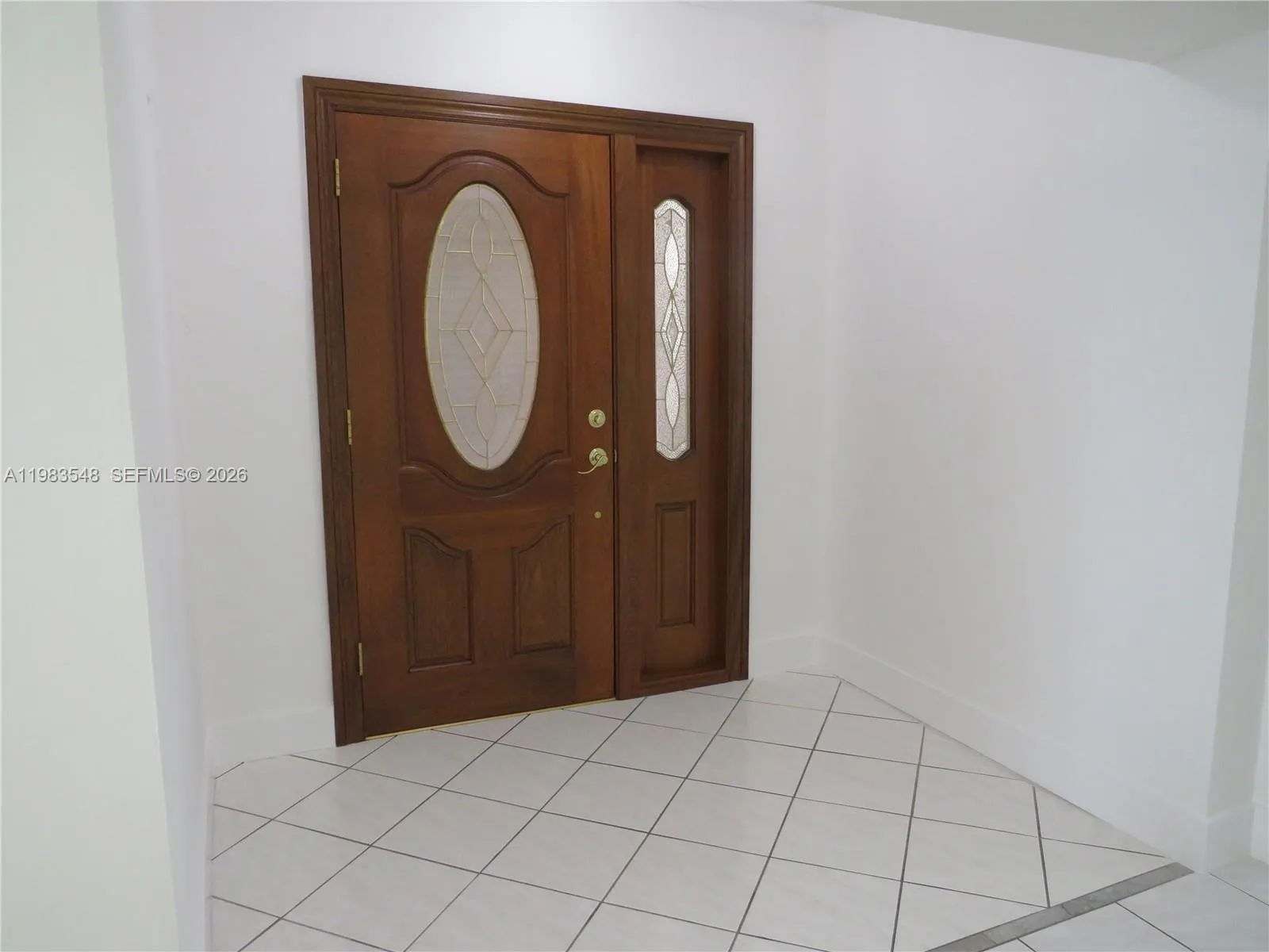 9165 Fontainebleau Blvd 4, Miami, Florida 33172, Miami, Florida 33172, 2 Bedrooms Bedrooms, ,2 BathroomsBathrooms,Residential Lease,For Rent,9165 Fontainebleau Blvd 4, Miami, Florida 33172,A11983548