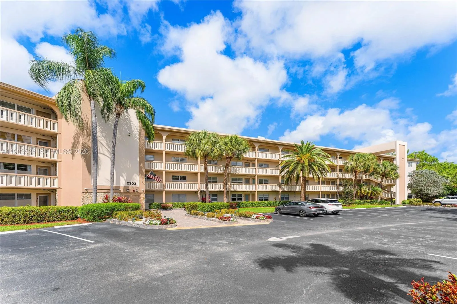 2303 Lucaya Ln H2, Coconut Creek, Florida 33066, Coconut Creek, Florida 33066, 2 Bedrooms Bedrooms, ,2 BathroomsBathrooms,Residential,For Sale,2303 Lucaya Ln H2, Coconut Creek, Florida 33066,A11983536