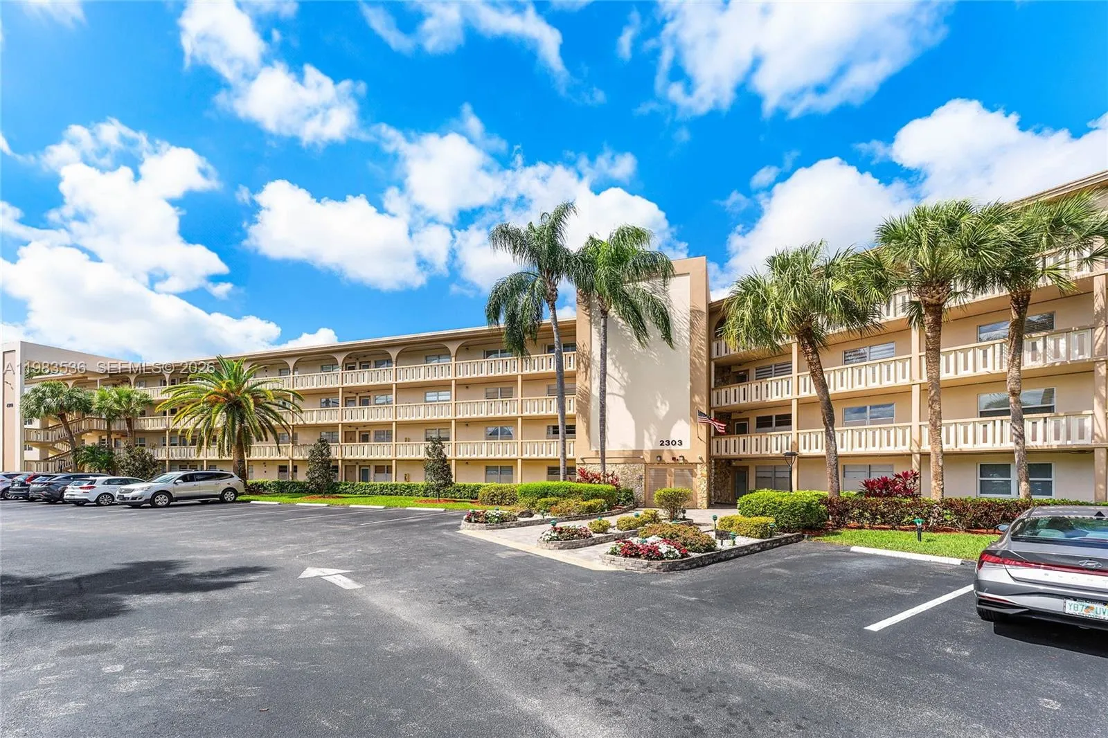 2303 Lucaya Ln H2, Coconut Creek, Florida 33066, Coconut Creek, Florida 33066, 2 Bedrooms Bedrooms, ,2 BathroomsBathrooms,Residential,For Sale,2303 Lucaya Ln H2, Coconut Creek, Florida 33066,A11983536