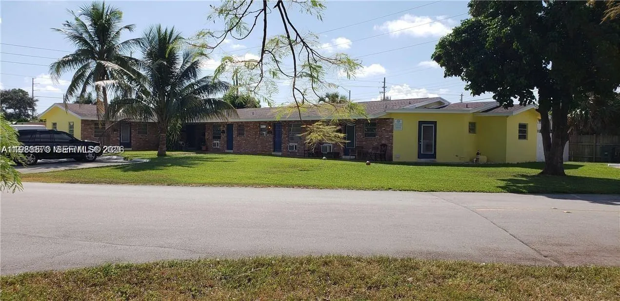 200 Ne 45th St 202, Oakland Park, Florida 33334, Oakland Park, Florida 33334, 1 Bedroom Bedrooms, ,1 BathroomBathrooms,Residential Lease,For Rent,200 Ne 45th St 202, Oakland Park, Florida 33334,A11983573