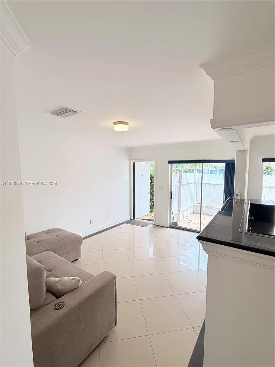 3000 Nw 5th Ter 106, Pompano Beach, Florida 33064, Pompano Beach, Florida 33064, 2 Bedrooms Bedrooms, ,1 BathroomBathrooms,Residential,For Sale,3000 Nw 5th Ter 106, Pompano Beach, Florida 33064,A11983370