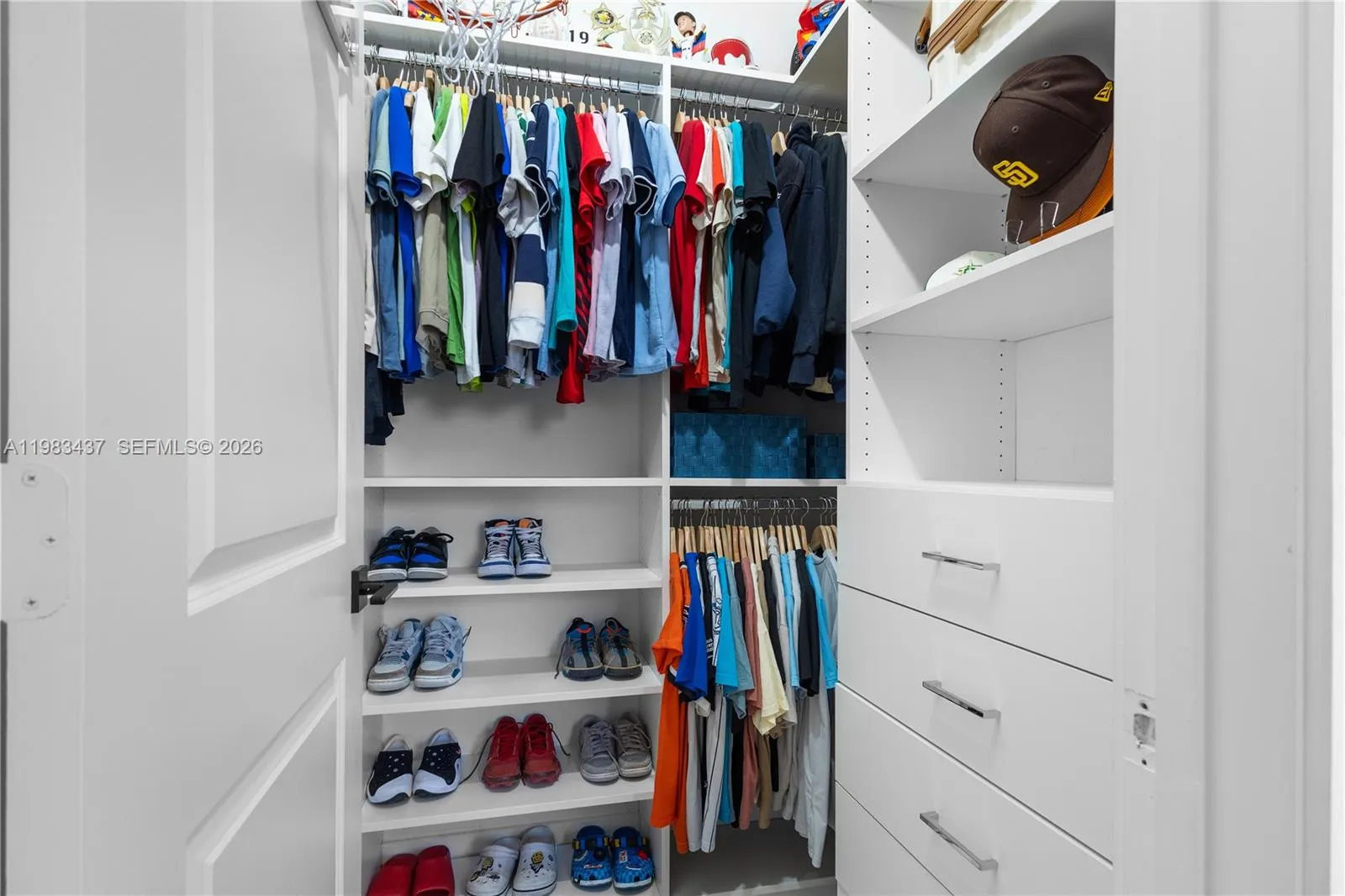 4335 Sw 174th Ave, Miramar, Florida 33029, Miramar, Florida 33029, 4 Bedrooms Bedrooms, ,3 BathroomsBathrooms,Residential Lease,For Rent,4335 Sw 174th Ave, Miramar, Florida 33029,A11983437