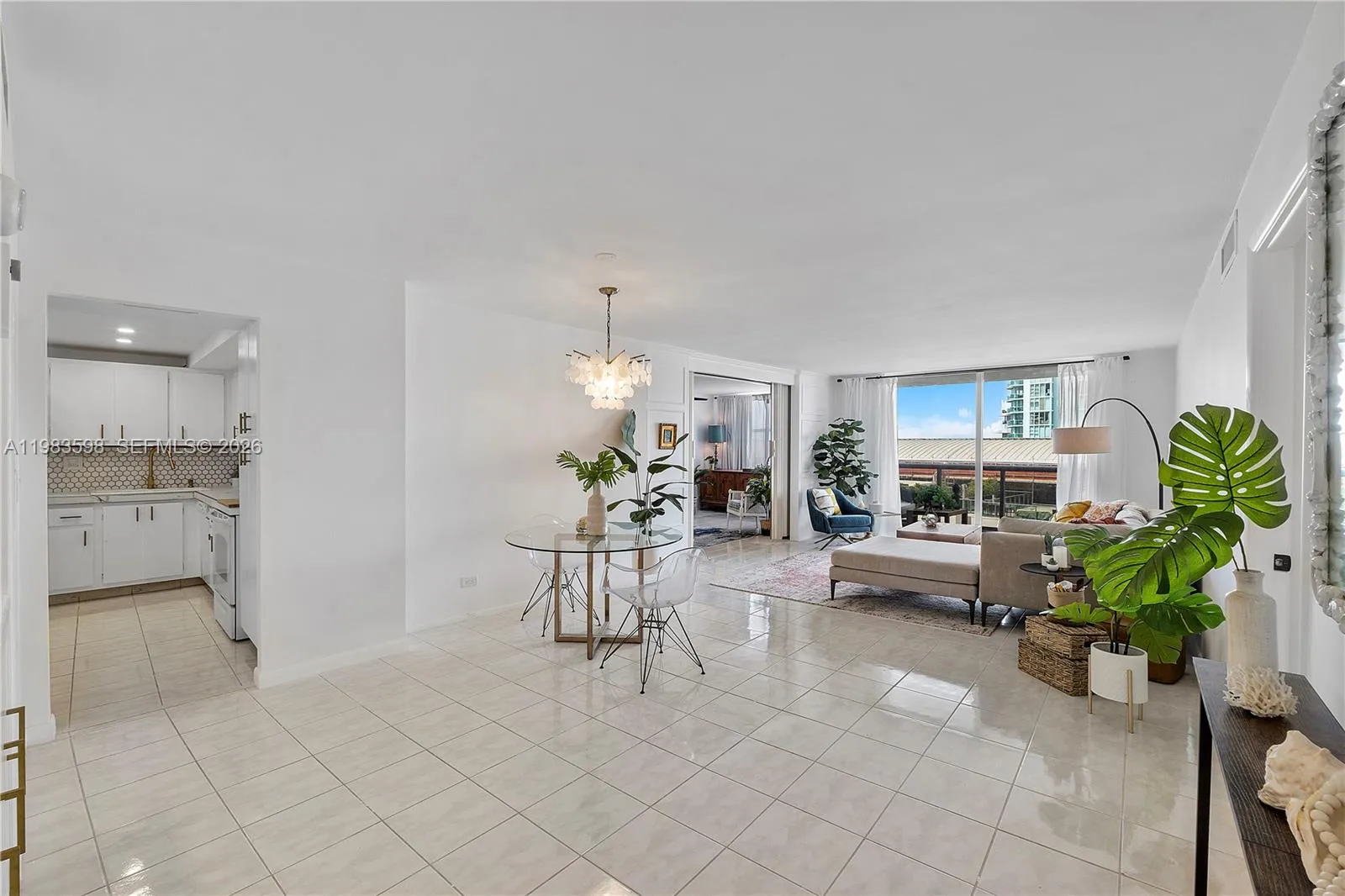 6039 Collins Ave 934, Miami Beach, Florida 33140, Miami Beach, Florida 33140, 2 Bedrooms Bedrooms, ,2 BathroomsBathrooms,Residential Lease,For Rent,6039 Collins Ave 934, Miami Beach, Florida 33140,A11983598