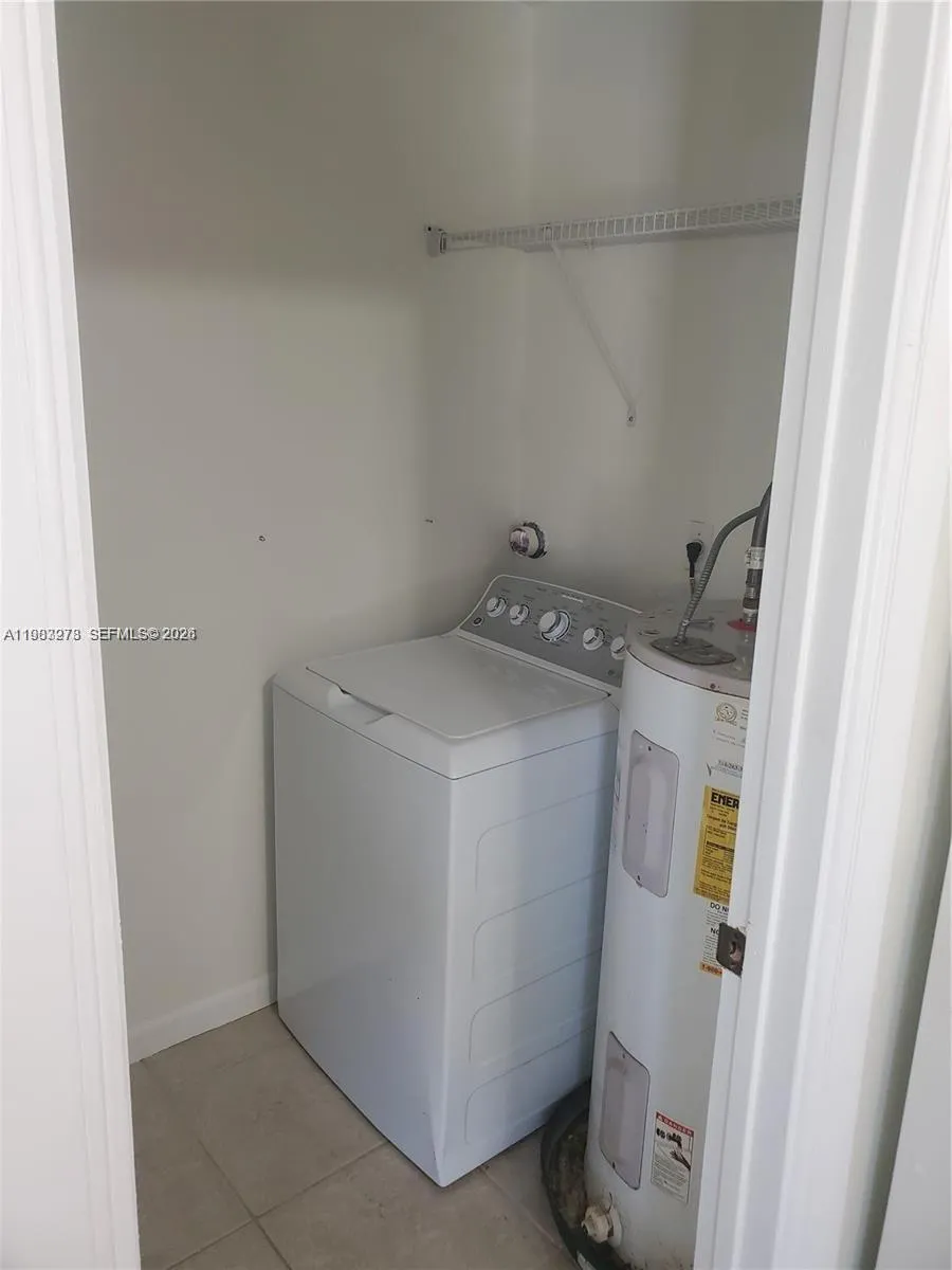 831 Sw 14th Ct, Deerfield Beach, Florida 33441, Deerfield Beach, Florida 33441, 3 Bedrooms Bedrooms, ,2 BathroomsBathrooms,Residential Lease,For Rent,831 Sw 14th Ct, Deerfield Beach, Florida 33441,A11983273