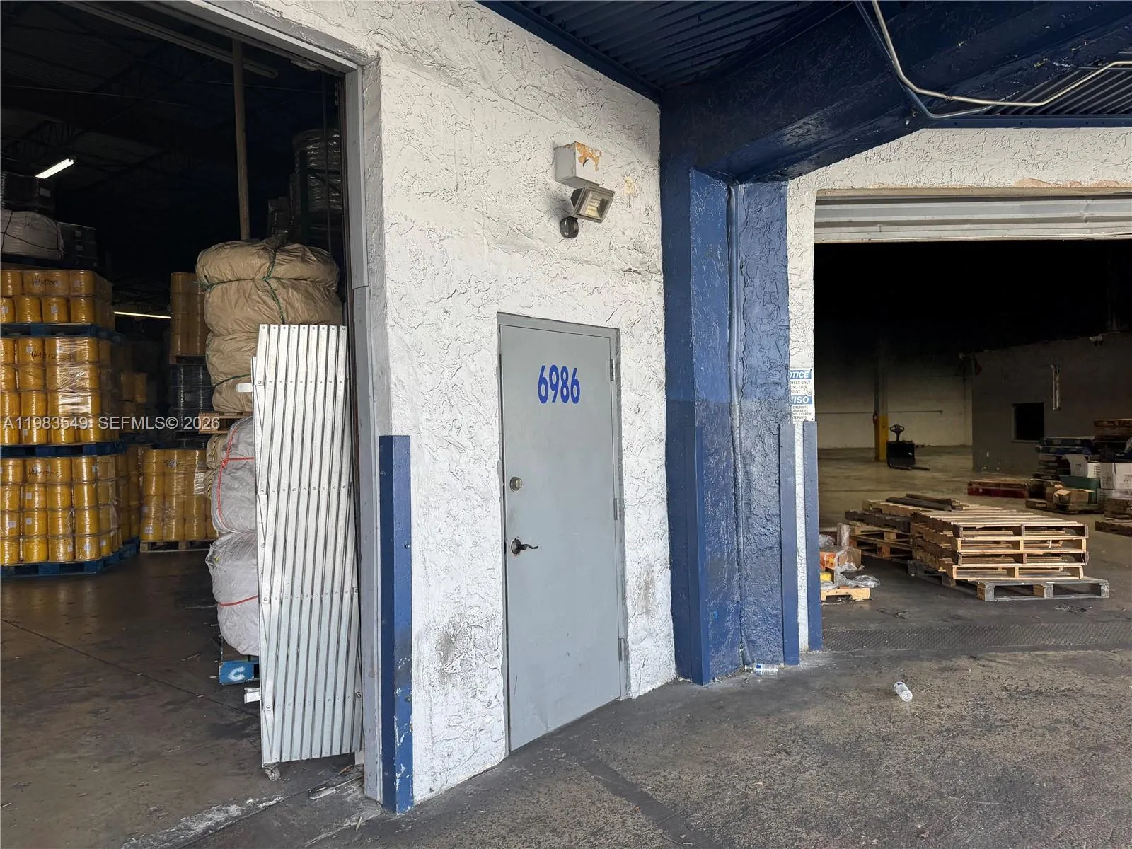 7172 Nw 12th St 6986, Miami, Florida 33126, Miami, Florida 33126, ,Commercial Lease,For Rent,7172 Nw 12th St 6986, Miami, Florida 33126,A11983549