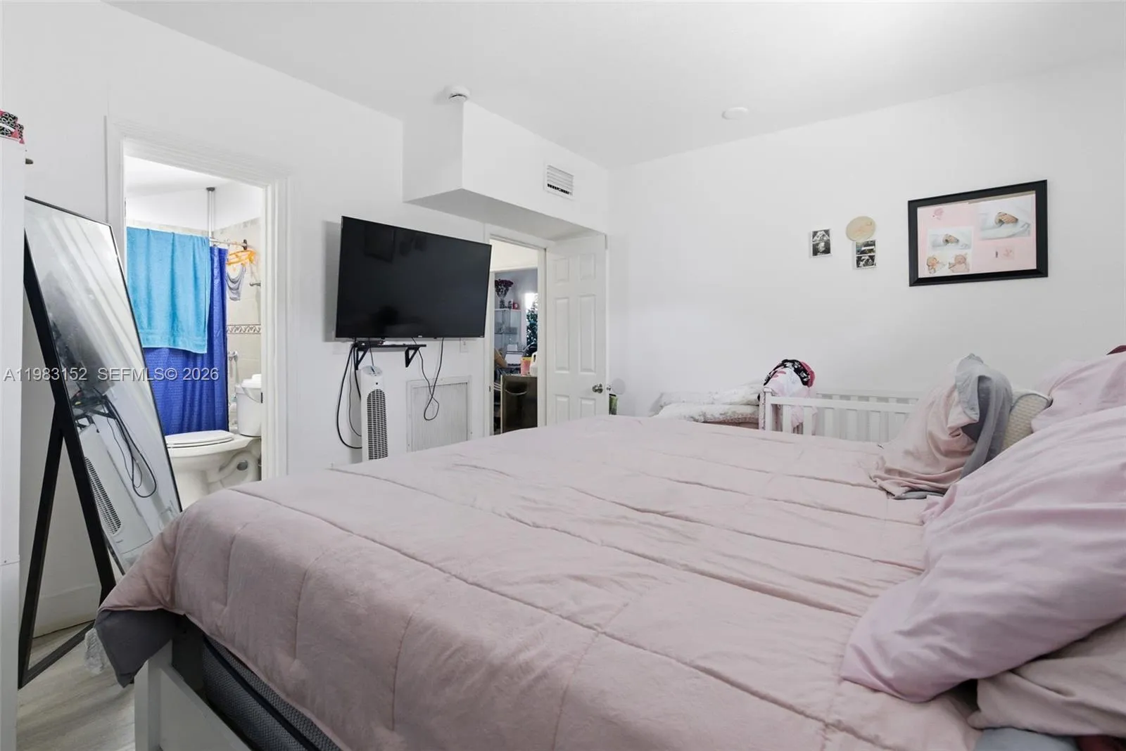 2142 Nw 33rd St, Miami, Florida 33142, Miami, Florida 33142, 5 Bedrooms Bedrooms, ,2 BathroomsBathrooms,Residential,For Sale,2142 Nw 33rd St, Miami, Florida 33142,A11983152