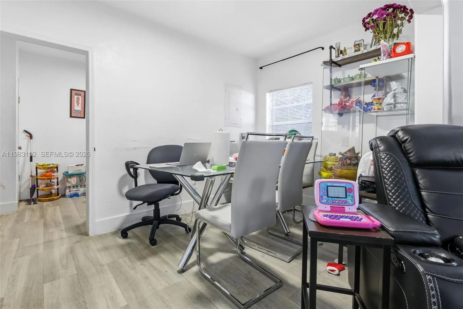 2142 Nw 33rd St, Miami, Florida 33142, Miami, Florida 33142, 5 Bedrooms Bedrooms, ,2 BathroomsBathrooms,Residential,For Sale,2142 Nw 33rd St, Miami, Florida 33142,A11983152