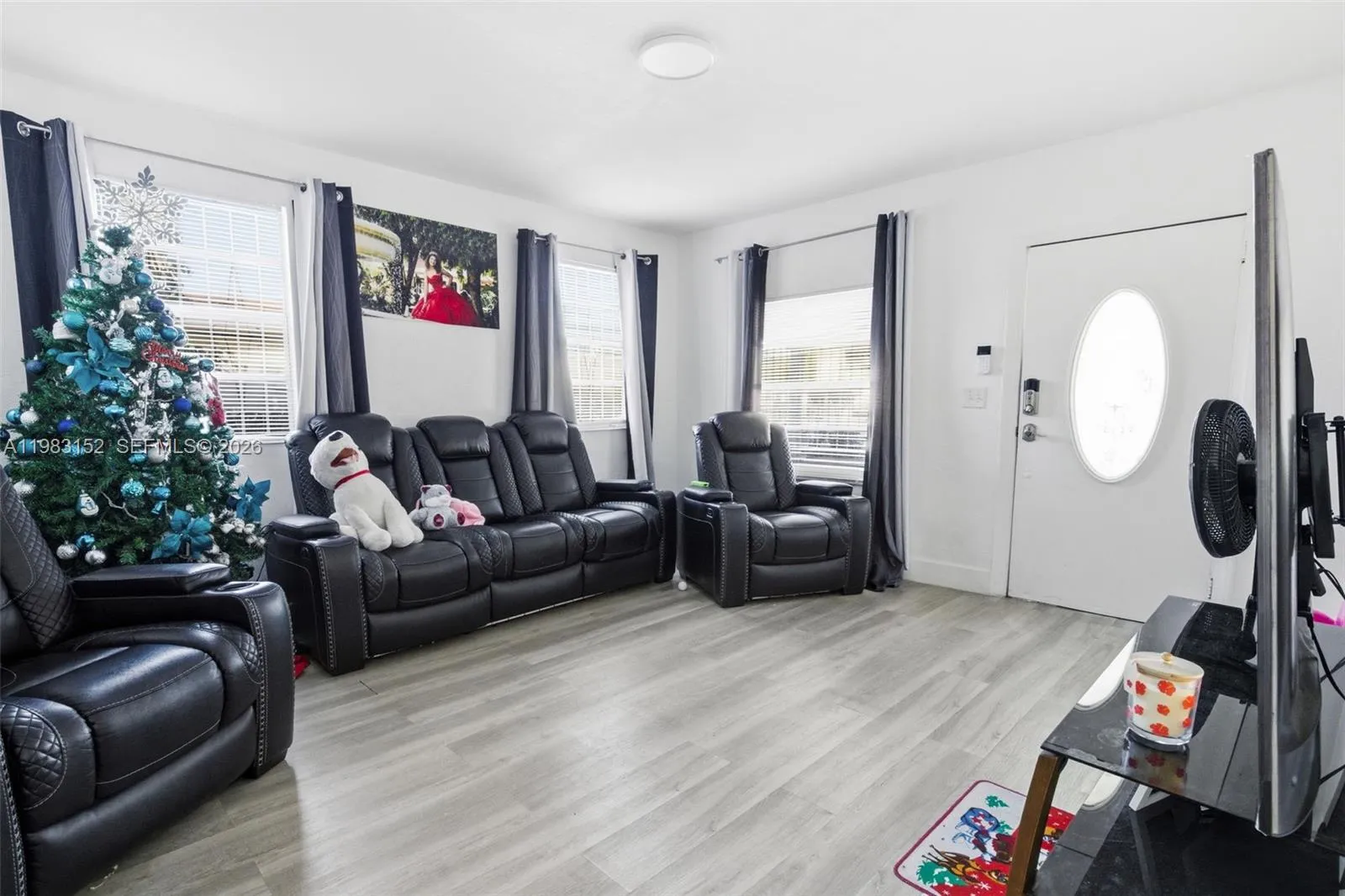 2142 Nw 33rd St, Miami, Florida 33142, Miami, Florida 33142, 5 Bedrooms Bedrooms, ,2 BathroomsBathrooms,Residential,For Sale,2142 Nw 33rd St, Miami, Florida 33142,A11983152