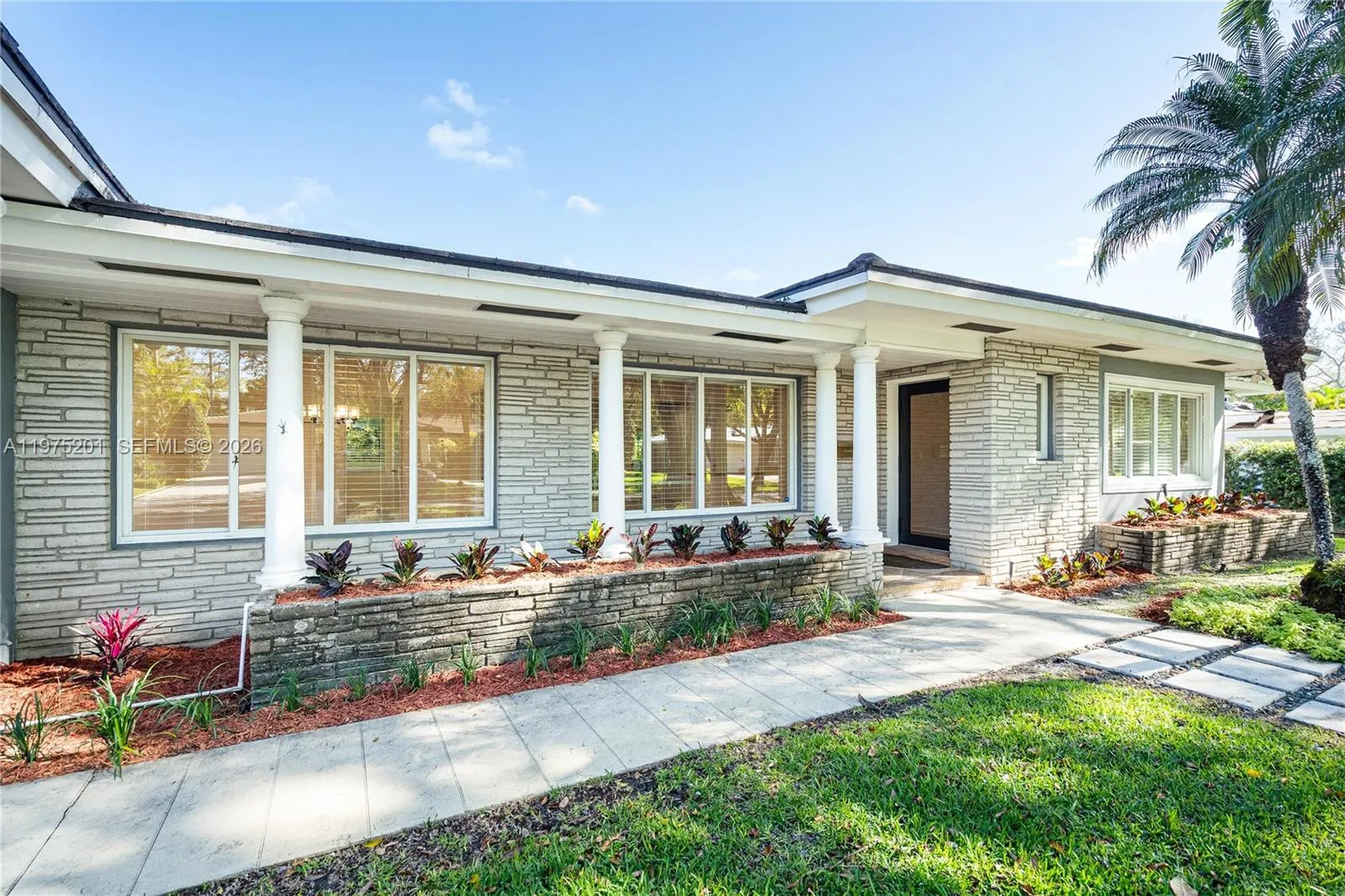 1235 Algardi Ave 0, Coral Gables, Florida 33146, Coral Gables, Florida 33146, 3 Bedrooms Bedrooms, ,2 BathroomsBathrooms,Residential Lease,For Rent,1235 Algardi Ave 0, Coral Gables, Florida 33146,A11975201