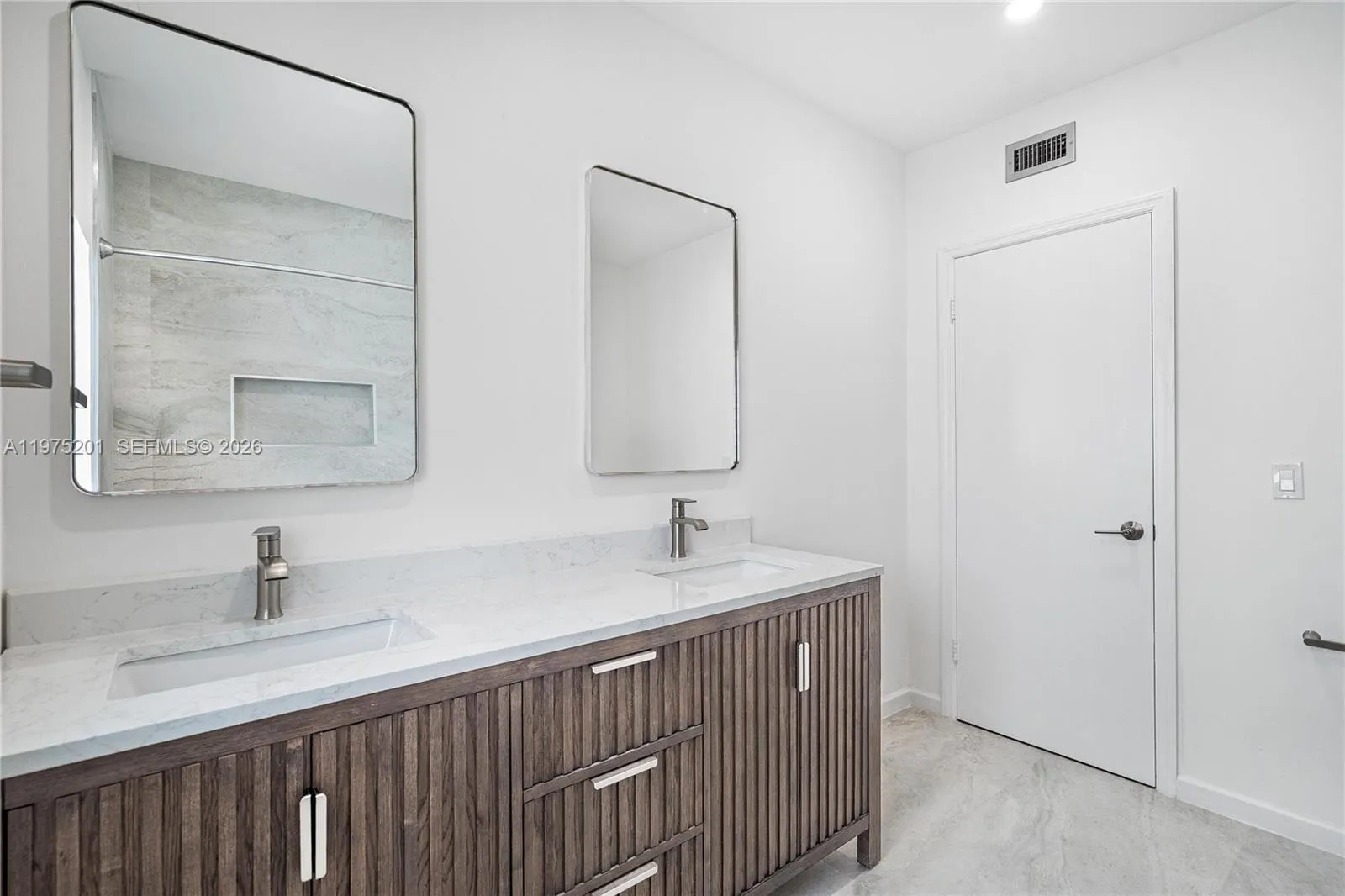 1235 Algardi Ave 0, Coral Gables, Florida 33146, Coral Gables, Florida 33146, 3 Bedrooms Bedrooms, ,2 BathroomsBathrooms,Residential Lease,For Rent,1235 Algardi Ave 0, Coral Gables, Florida 33146,A11975201