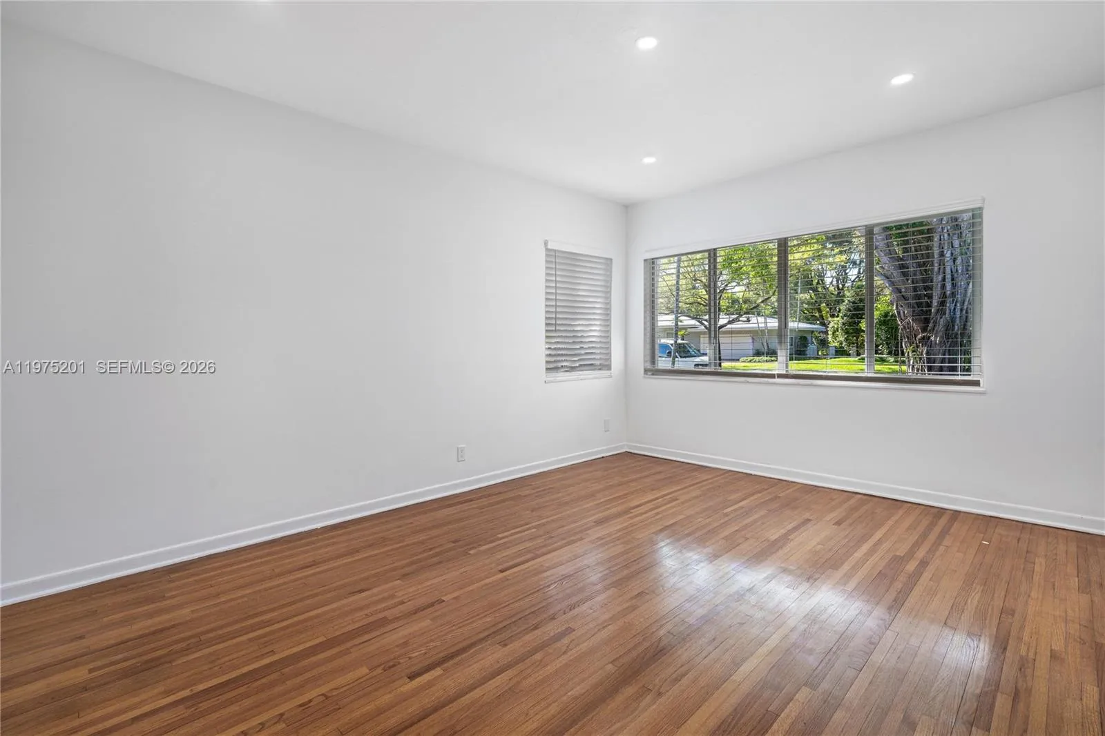 1235 Algardi Ave 0, Coral Gables, Florida 33146, Coral Gables, Florida 33146, 3 Bedrooms Bedrooms, ,2 BathroomsBathrooms,Residential Lease,For Rent,1235 Algardi Ave 0, Coral Gables, Florida 33146,A11975201