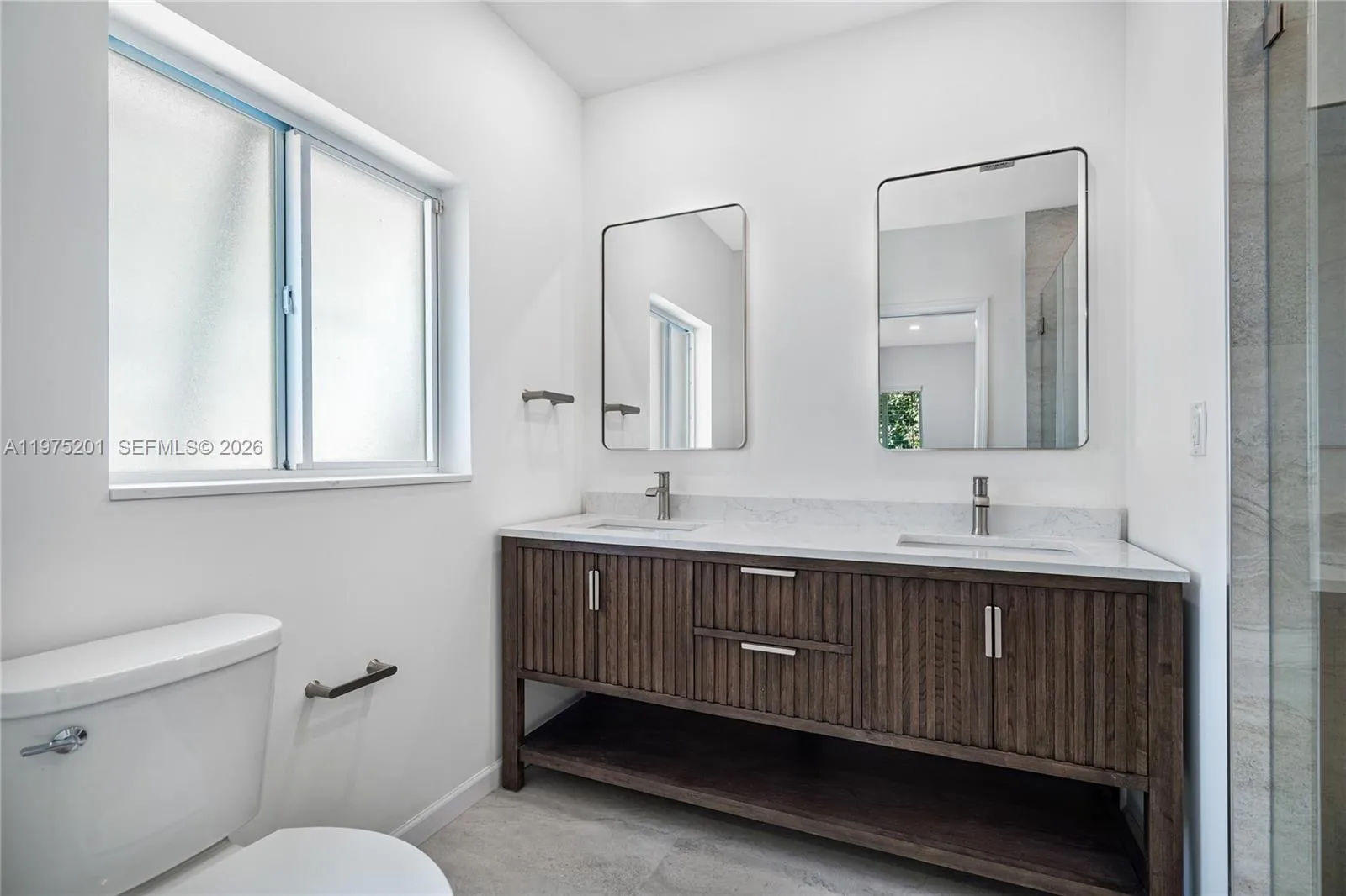 1235 Algardi Ave 0, Coral Gables, Florida 33146, Coral Gables, Florida 33146, 3 Bedrooms Bedrooms, ,2 BathroomsBathrooms,Residential Lease,For Rent,1235 Algardi Ave 0, Coral Gables, Florida 33146,A11975201