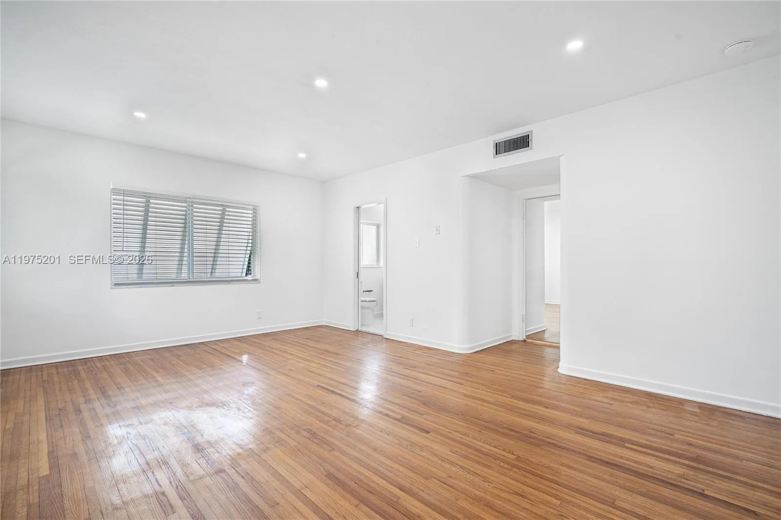 1235 Algardi Ave 0, Coral Gables, Florida 33146, Coral Gables, Florida 33146, 3 Bedrooms Bedrooms, ,2 BathroomsBathrooms,Residential Lease,For Rent,1235 Algardi Ave 0, Coral Gables, Florida 33146,A11975201